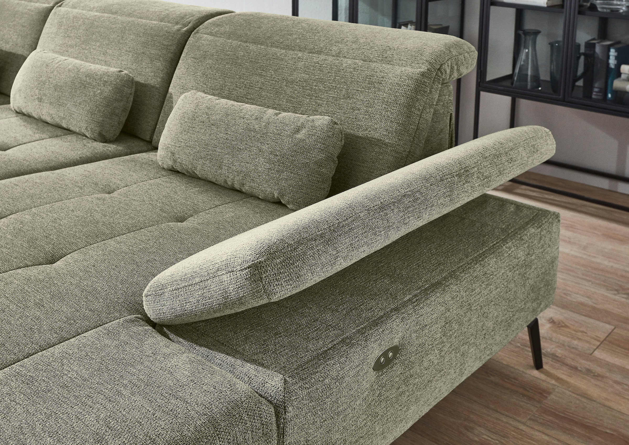 Die PlanBar Ecksofa »MP-IN20126 L-Form«, mit Kopfteilverstellung, optional Sitztiefen- & Armteilverstellung