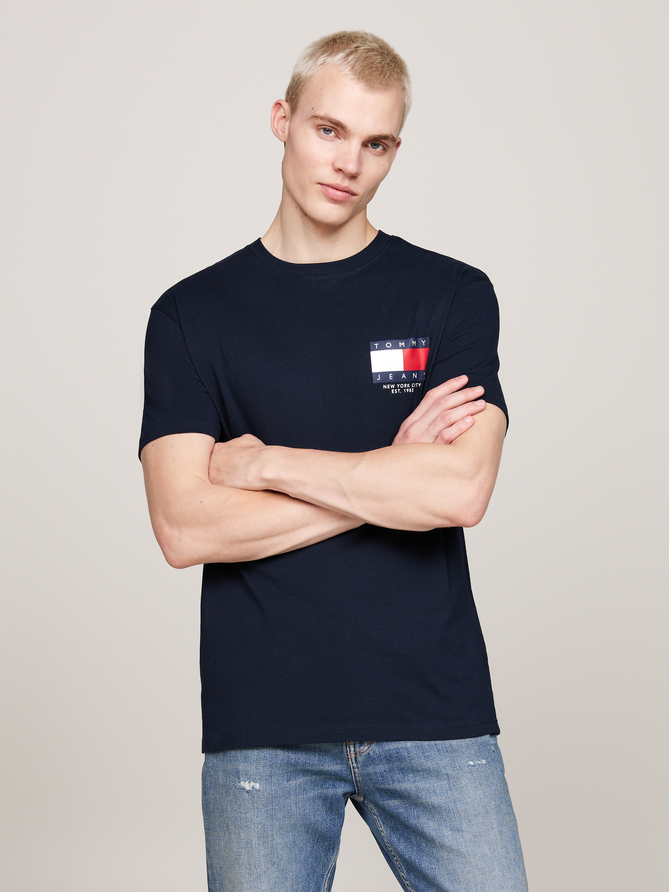 Tommy Jeans T-Shirt "TJM REG RWB SIG FLAG TEE EXT", mit Logo-Print günstig online kaufen