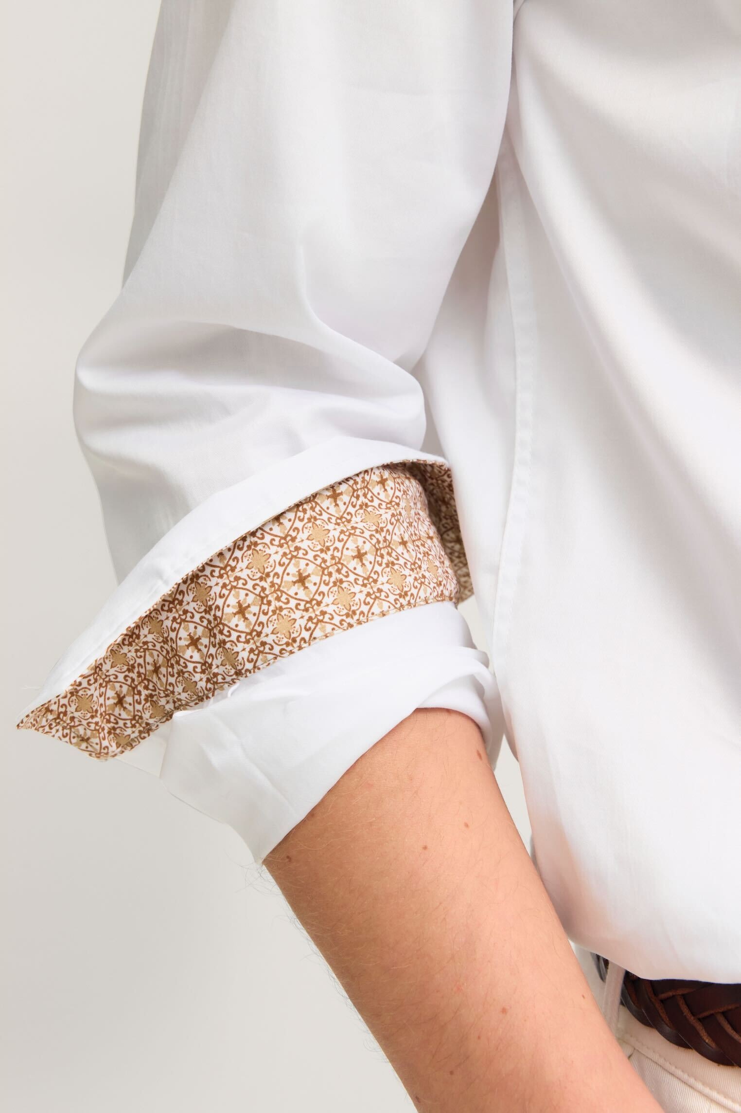 bugatti Businesshemd »Easy-Care Funktion« mit Kontraststoff am Innenkragen und Manschetten