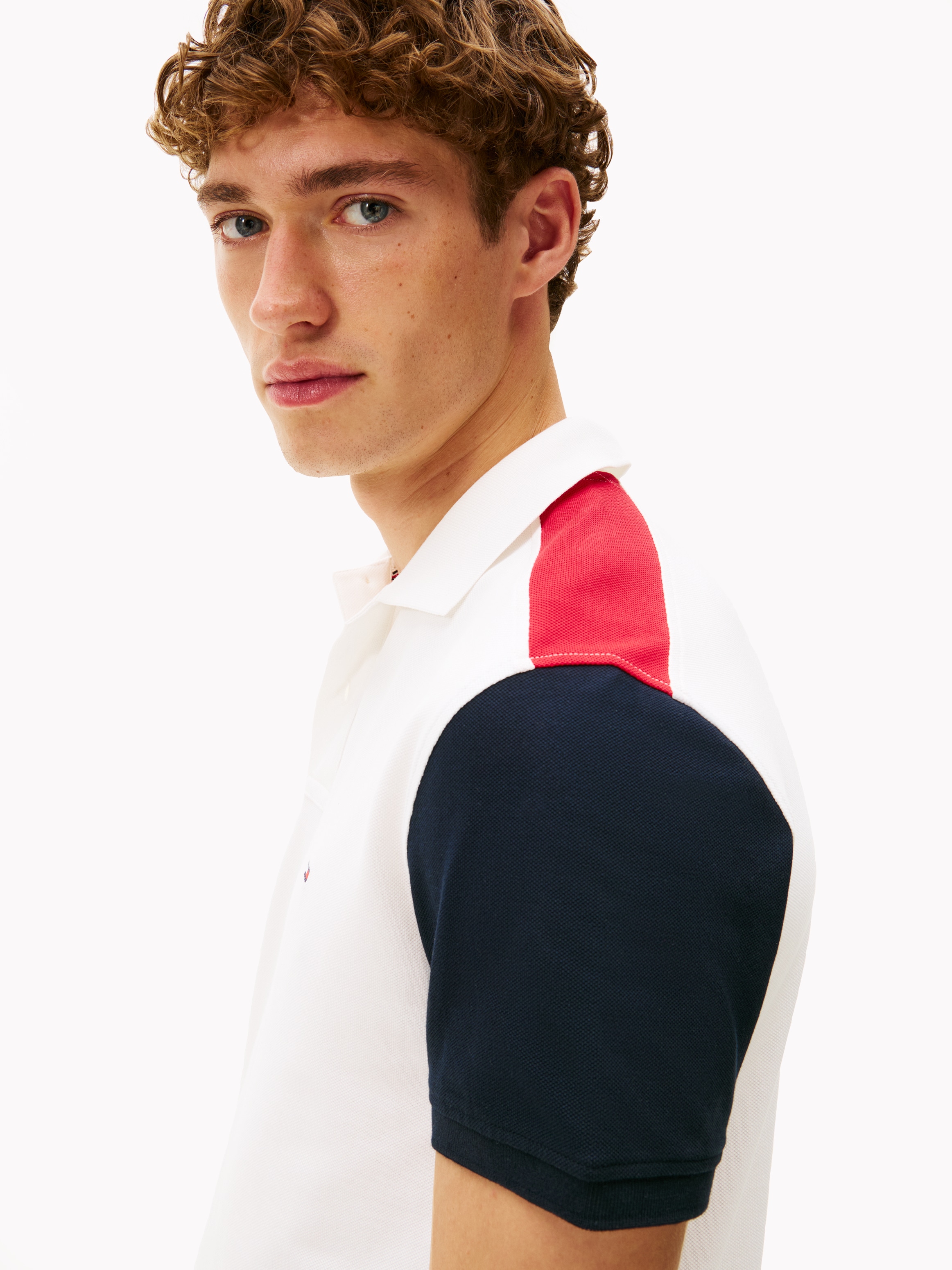 Tommy Hilfiger Poloshirt »BLOCKING POLO«, Mit Rundhalsausschnitt