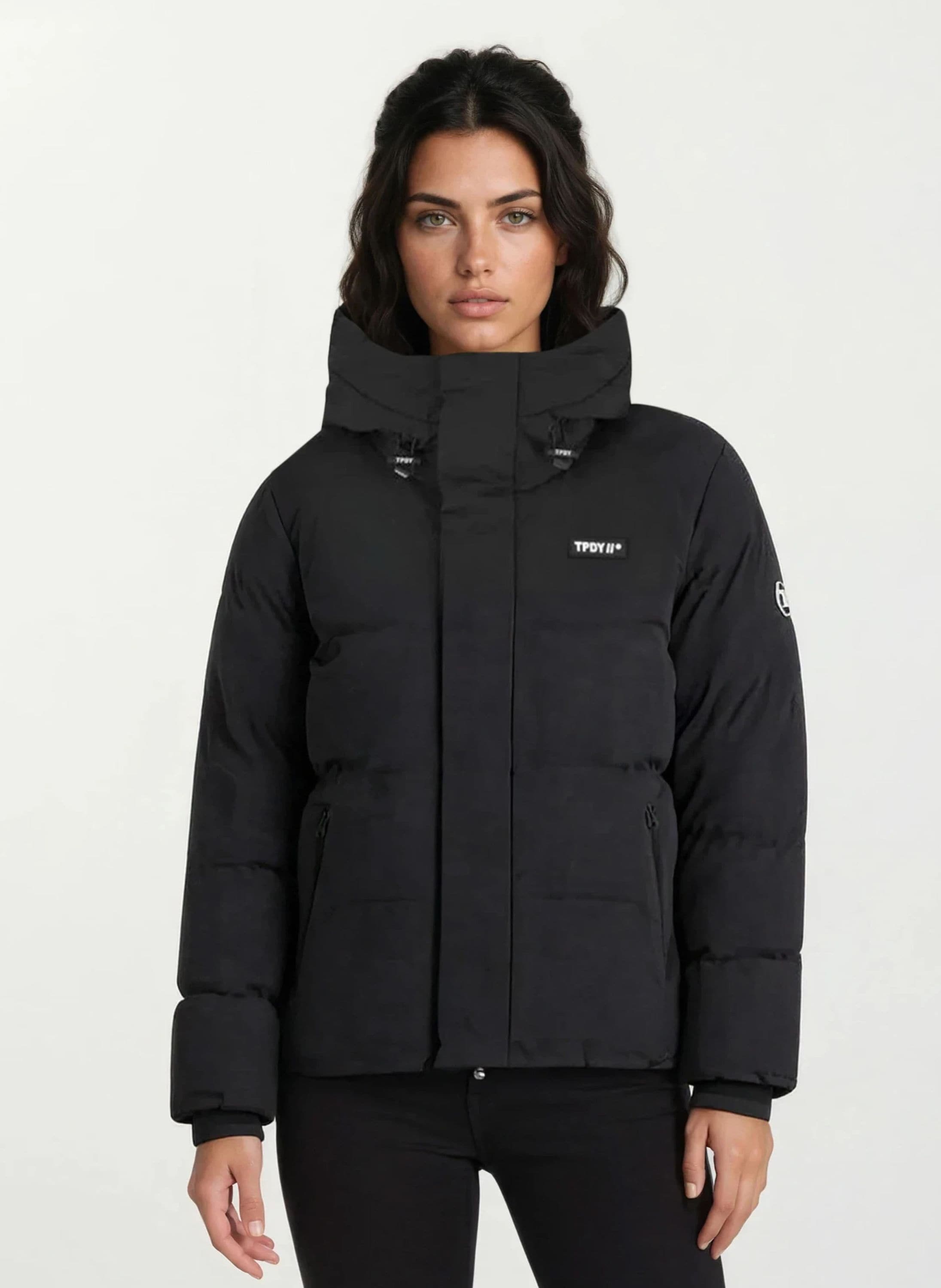 trueprodigy Winterjacke "Edris F dicke Winterjacke mit Eingrifftasche und Applikation" mit Kapuze