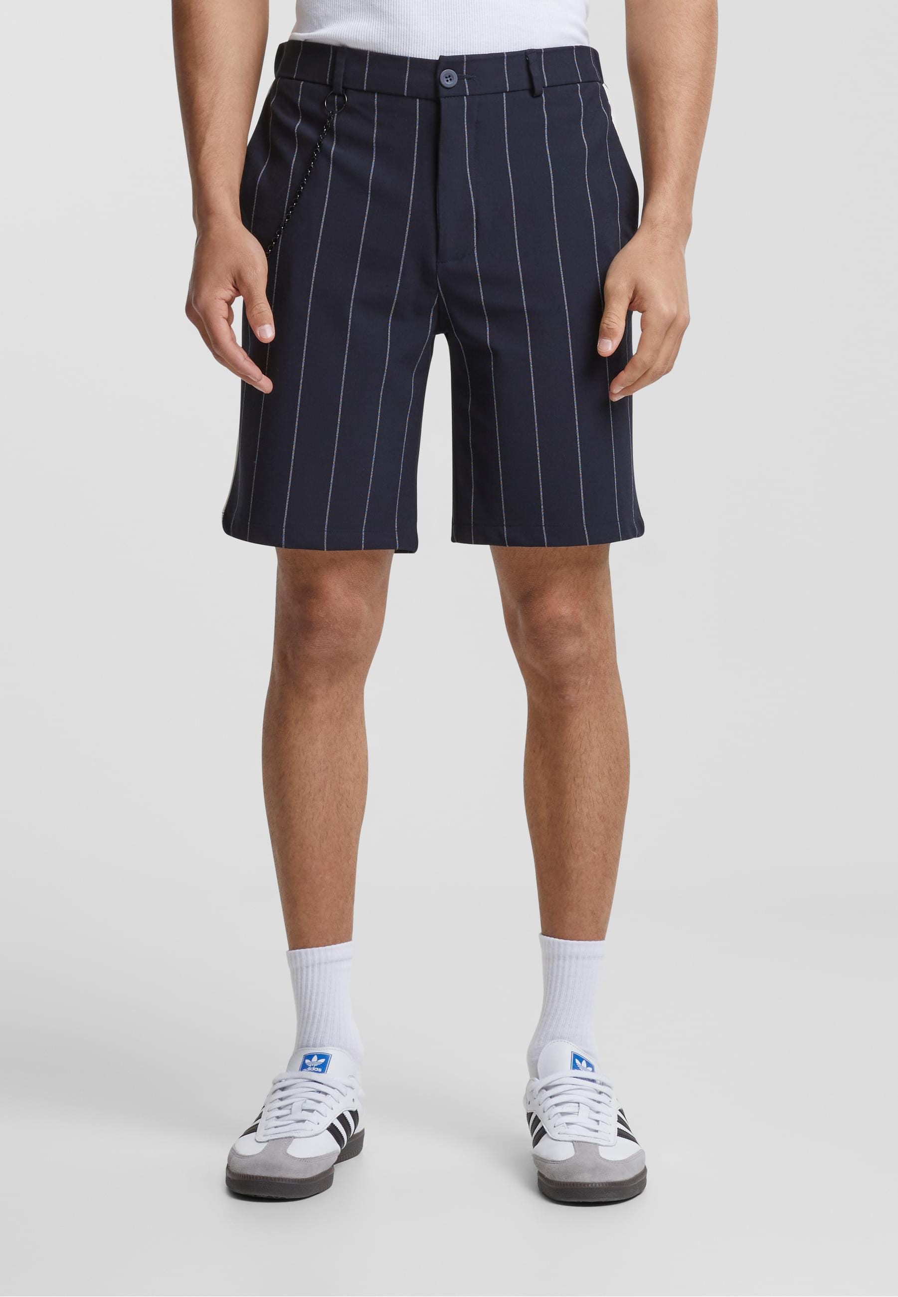 2Y Studios Sweatshorts »2Y Studios 2Y Wide Pinstripe Shorts«, (1 tlg.)