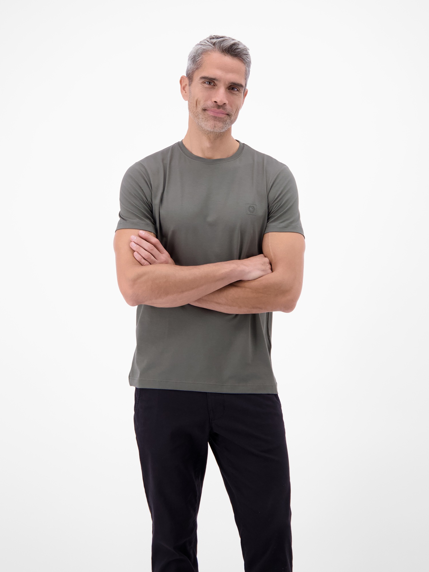 LERROS T-Shirt »Basic T-Shirt mit LERROS Logo-Print« Two-Tone-Optik / Einfarbig / Elastisch / Atmungsaktiv / Bequem