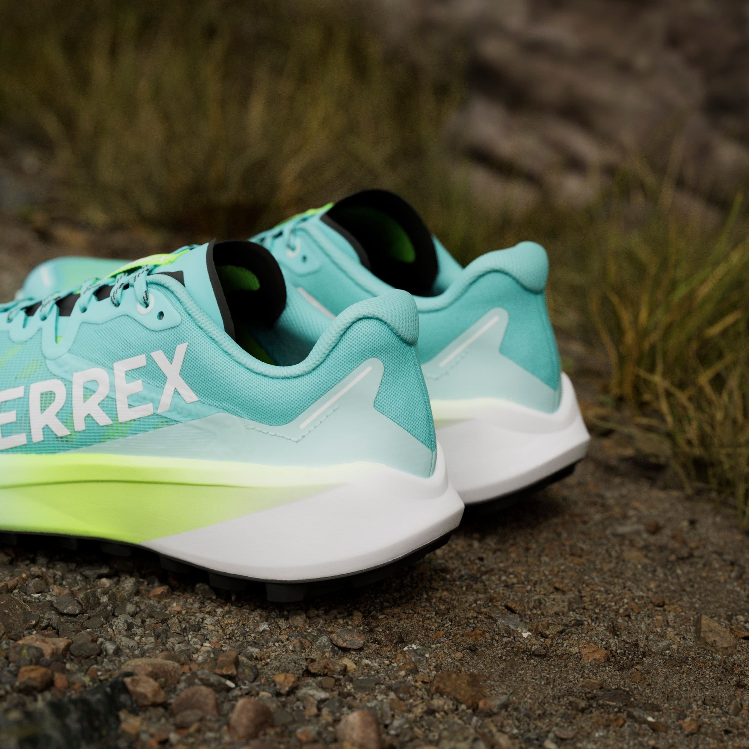 adidas TERREX Trailrunningschuh »TERREX AGRAVIC 3 TRAILRUNNING«, Trail-Runningschuhe