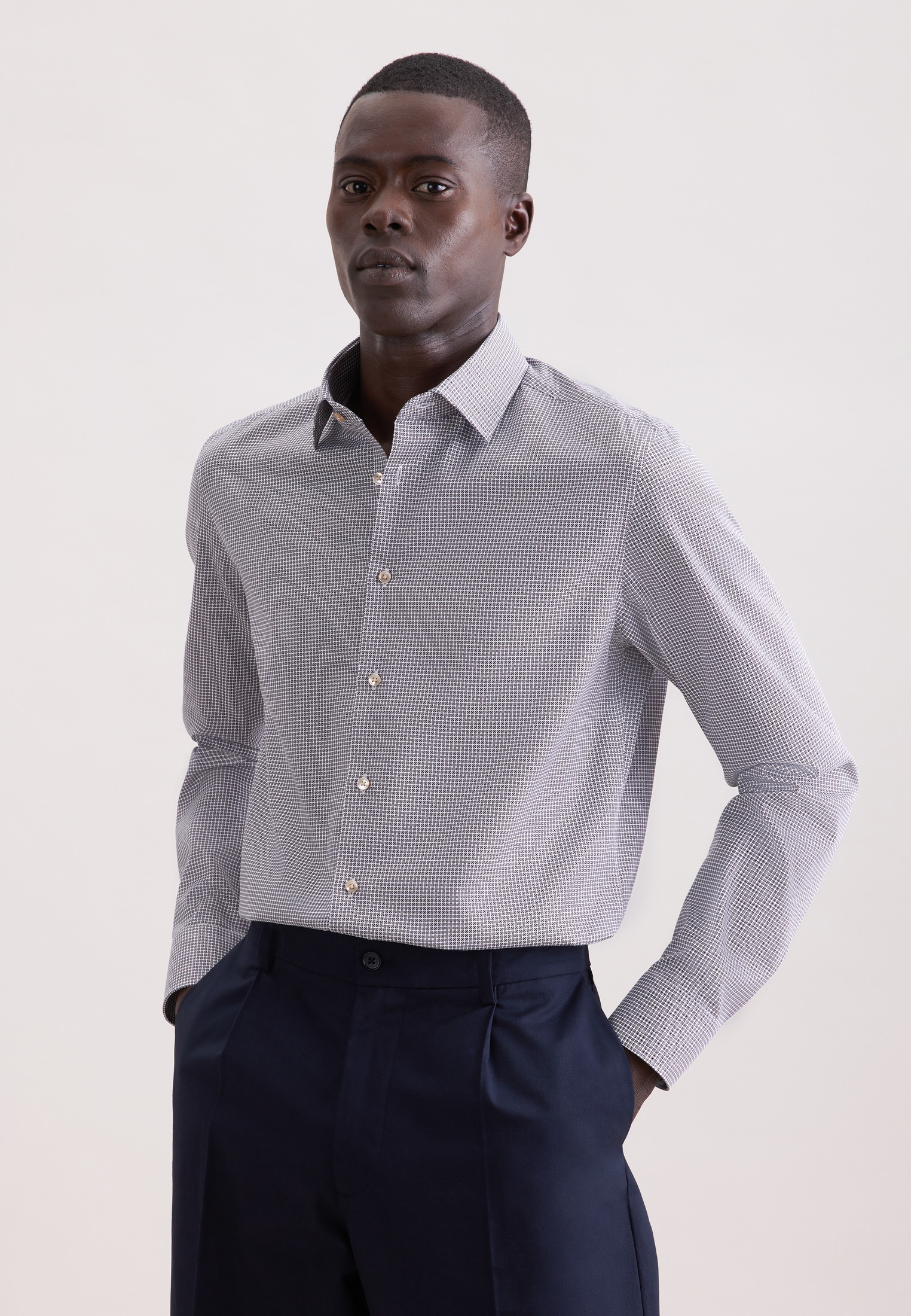 Businesshemd SEIDENSTICKER "Schwarze Rose", Herren, Gr. XL (43), normale Ärmellängen, beige, 100% Baumwolle, bedruckt, tailored fit, 2-Knopf-Manschette, Hemden, Shaped 1/1 Kentkragen Druck
