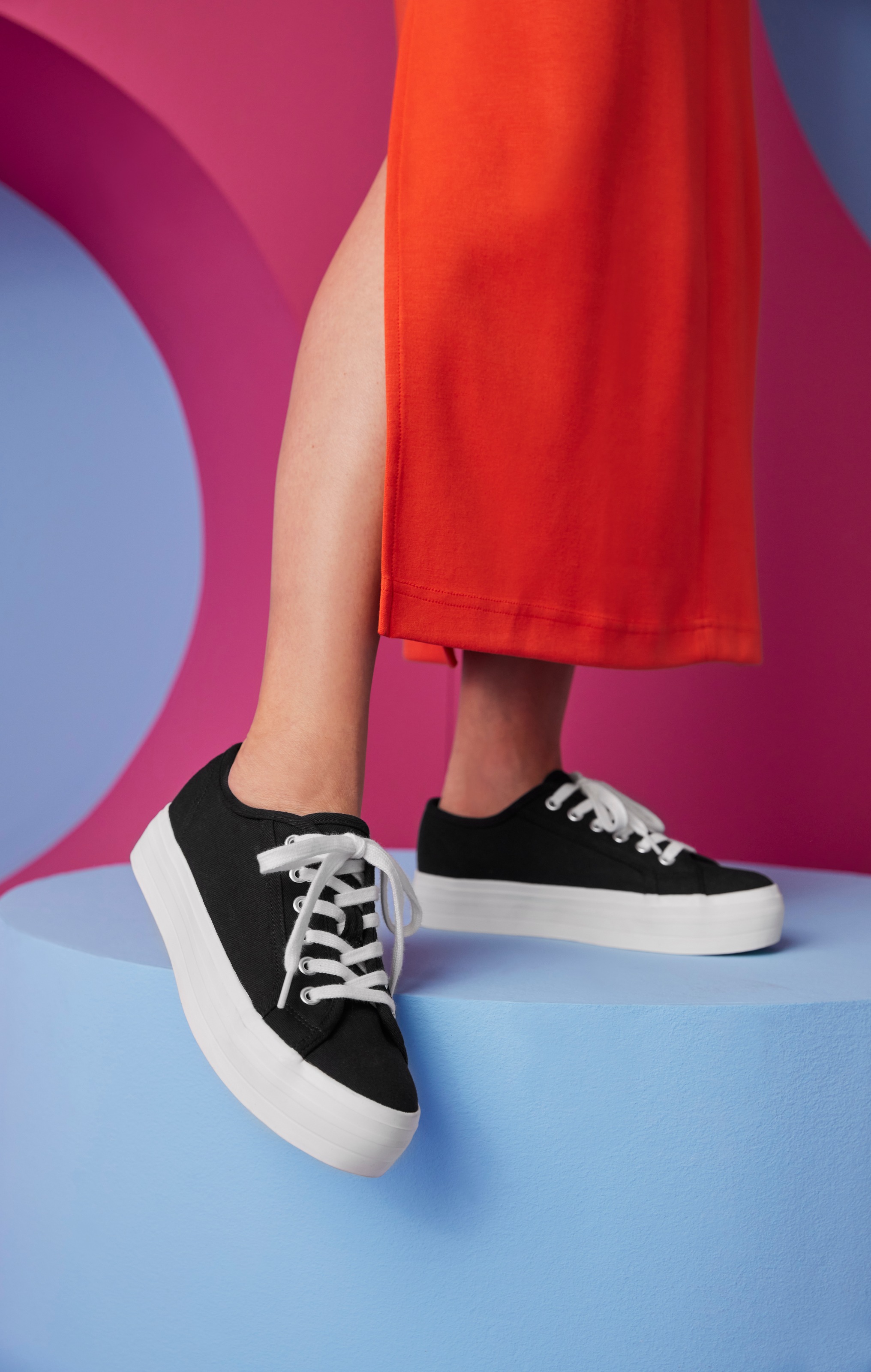 Aniston SHOES Plateausneaker, Freízeitschuh, Basic-Sneaker, Schnürschuh - N günstig online kaufen