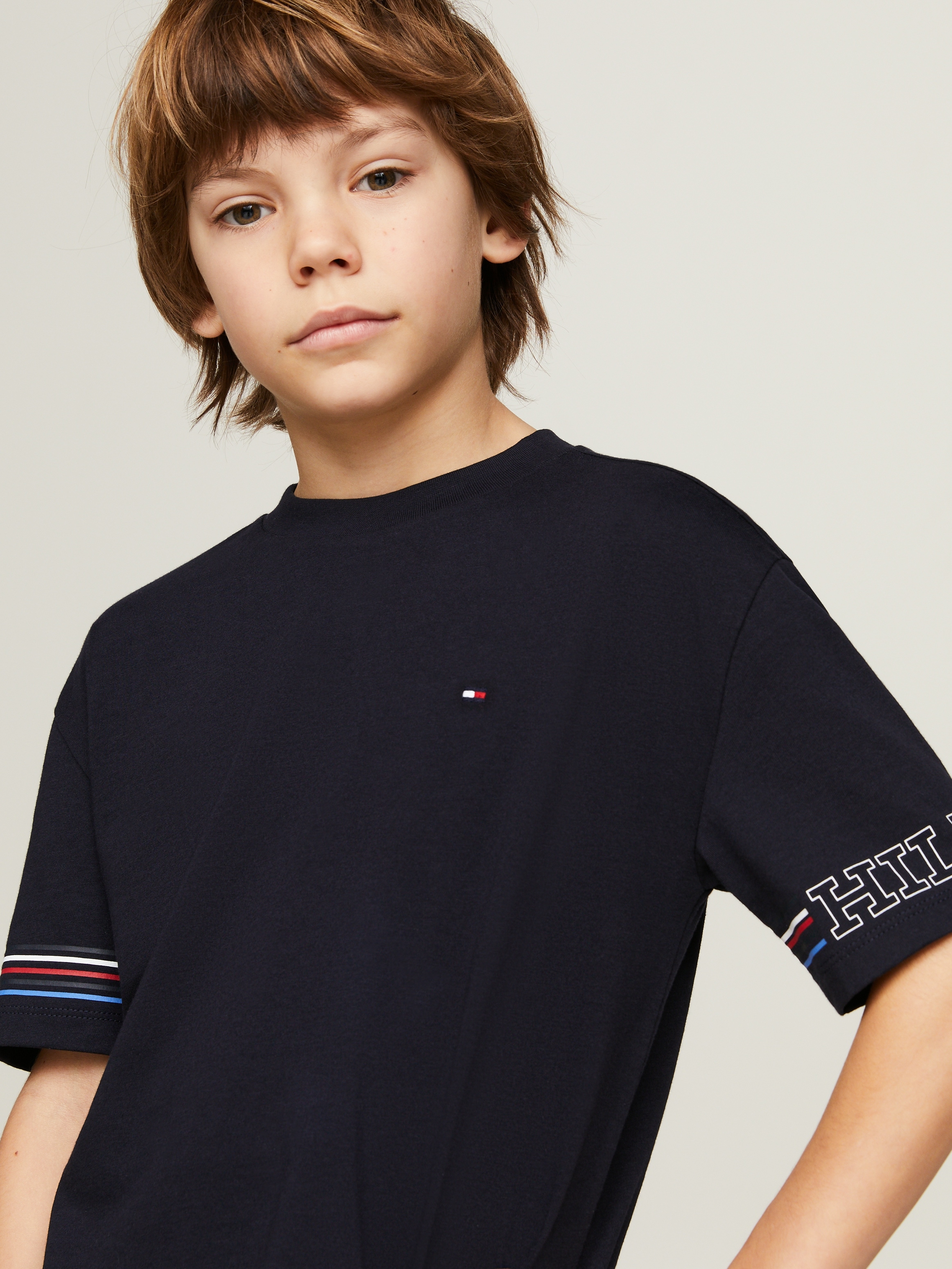 Tommy Hilfiger T-Shirt »STRIPE CHEST HILFIGER«, Kinder bis 16 Jahre