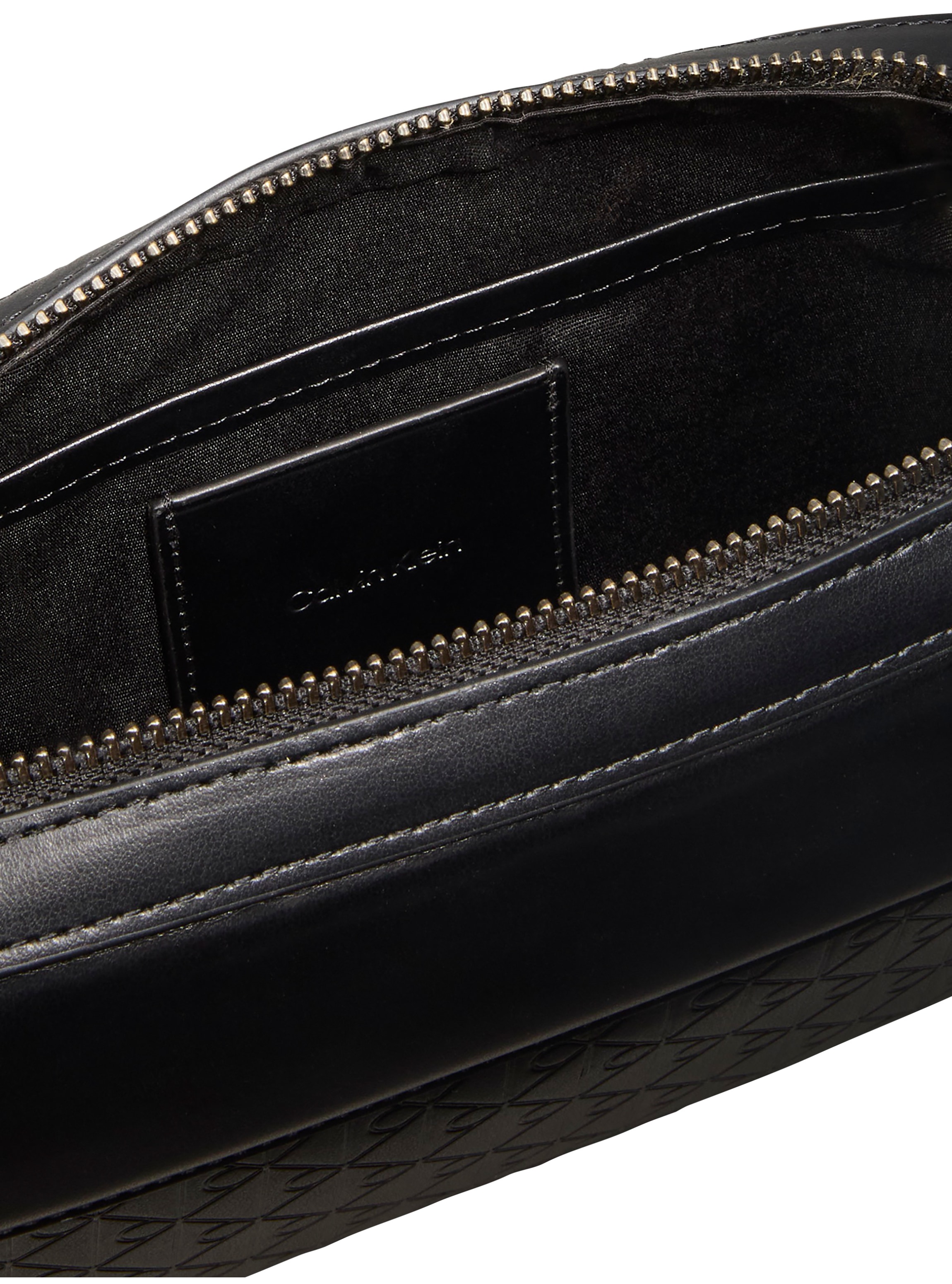 Calvin Klein Kulturbeutel »REFINED EMBLEM MIX POUCH W/ HAND« Unisex MiniBag, Hygienebeutel mit stylischer CK-Logoprägung