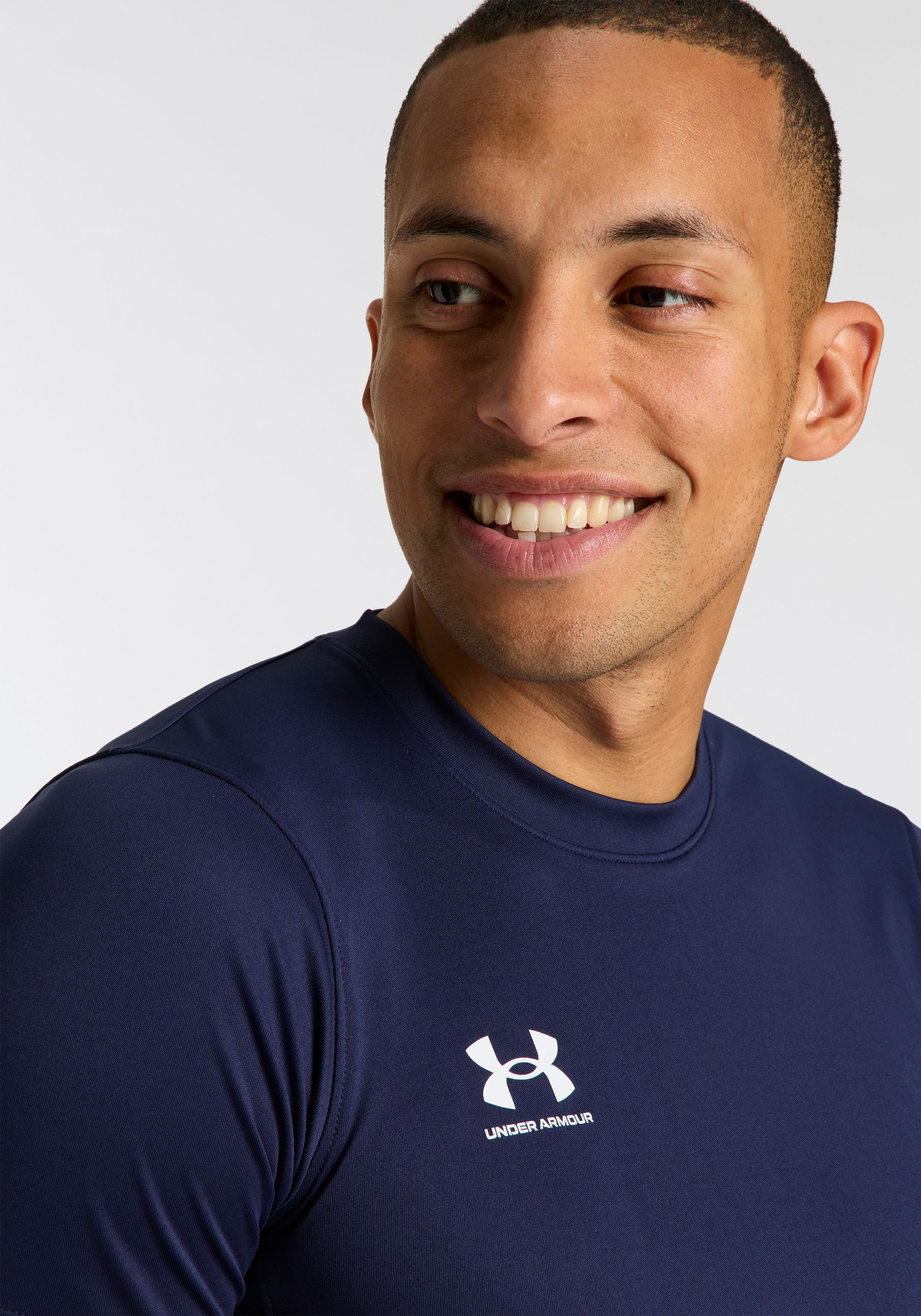 Under Armour® T-Shirt »UA M'S CH. TRAIN SS«, (1 tlg.)