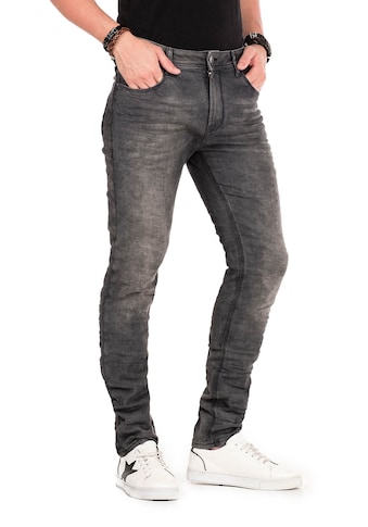 Röhrenjeans