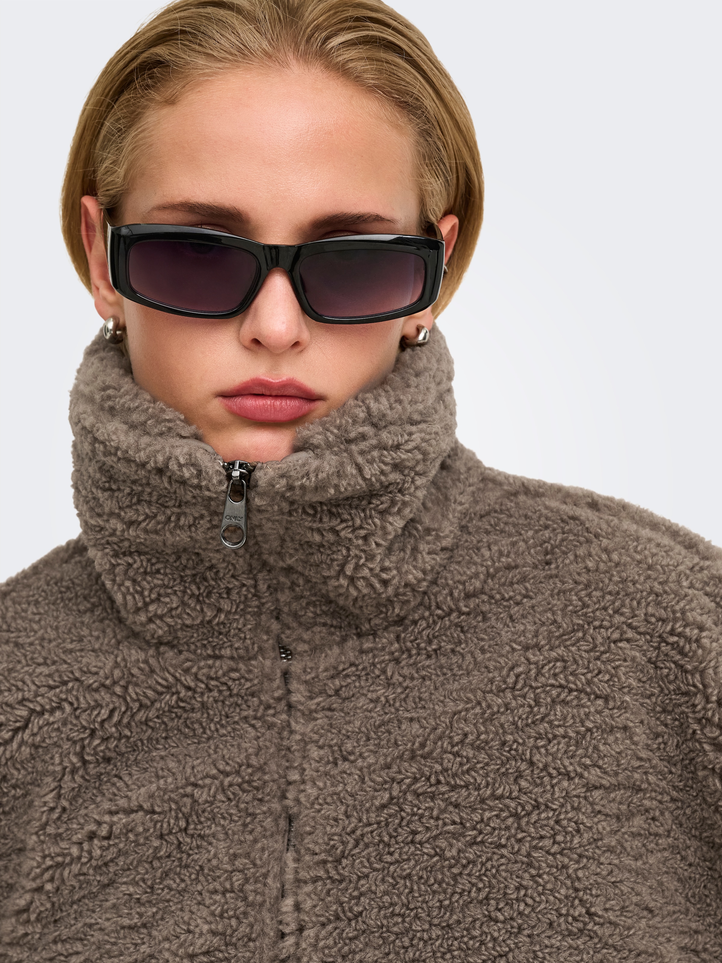 ONLY Plüschjacke »ONLADELE TEDDY BOMBER JACKET OTW« Kunstfaser, Teddyplüsch-Qualität