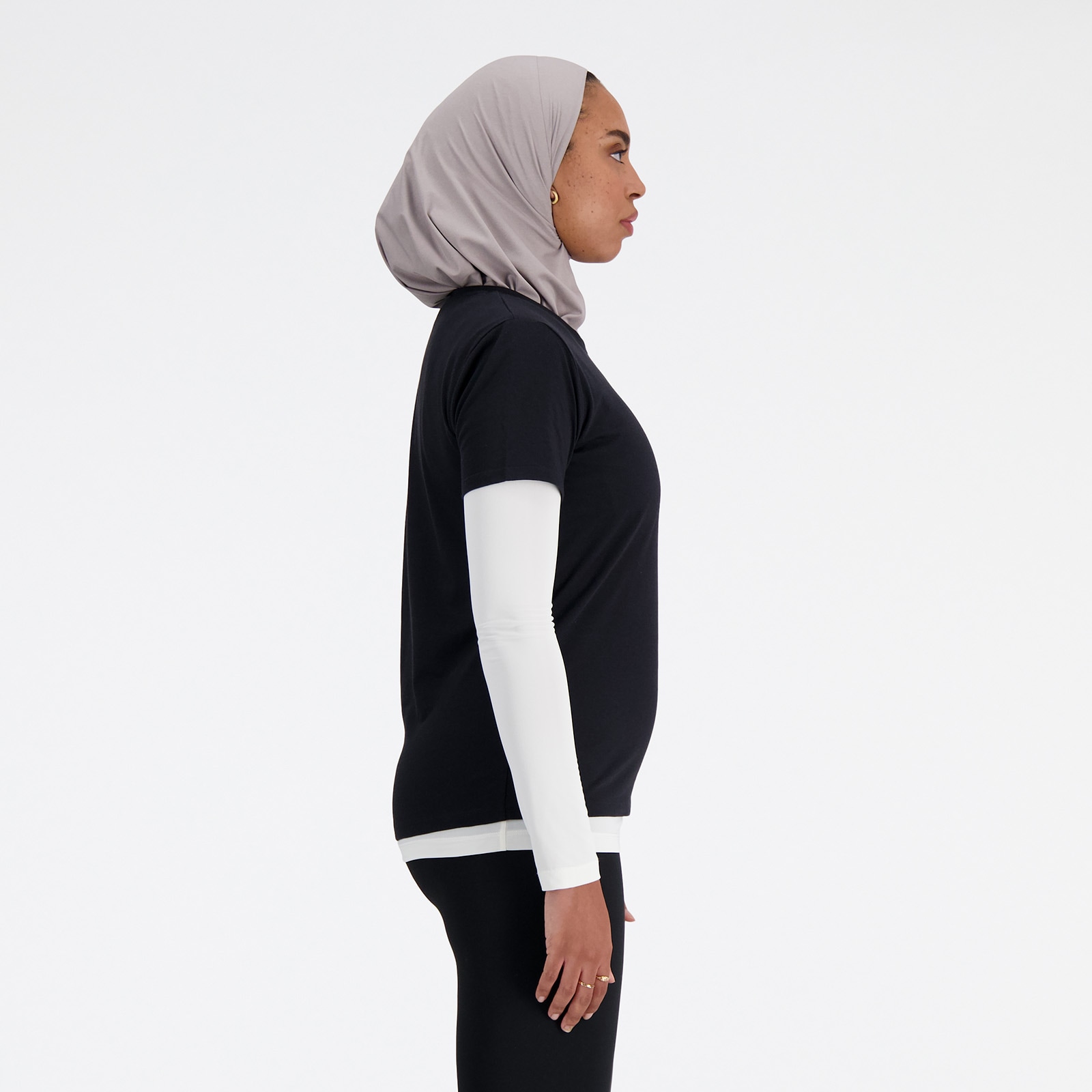 New Balance Laufshirt »Sport Essentials Heathertech T-Shirt«, mit Label