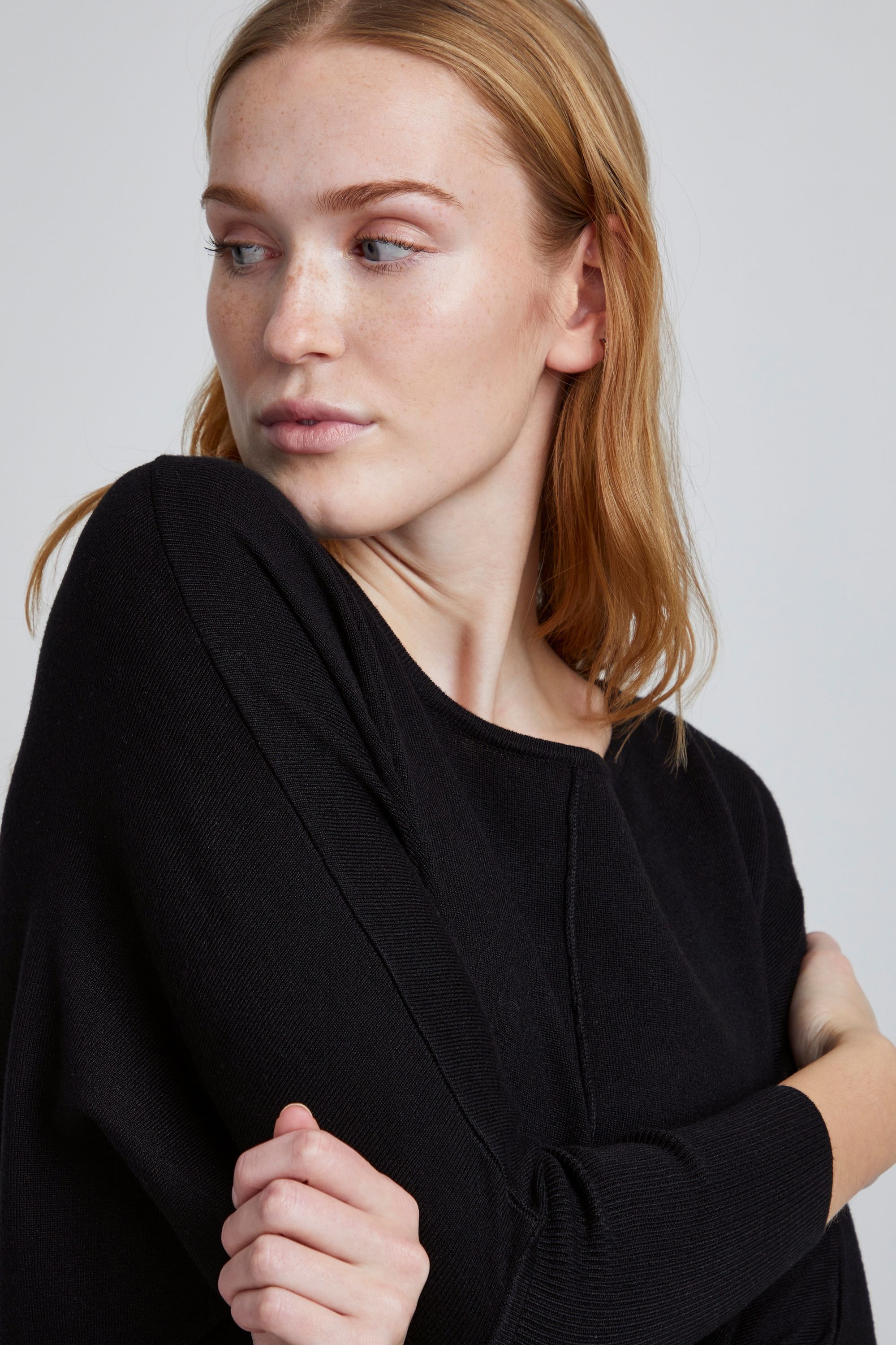 b.young Rundhalspullover »Strickrundhalspullov BYPimba«