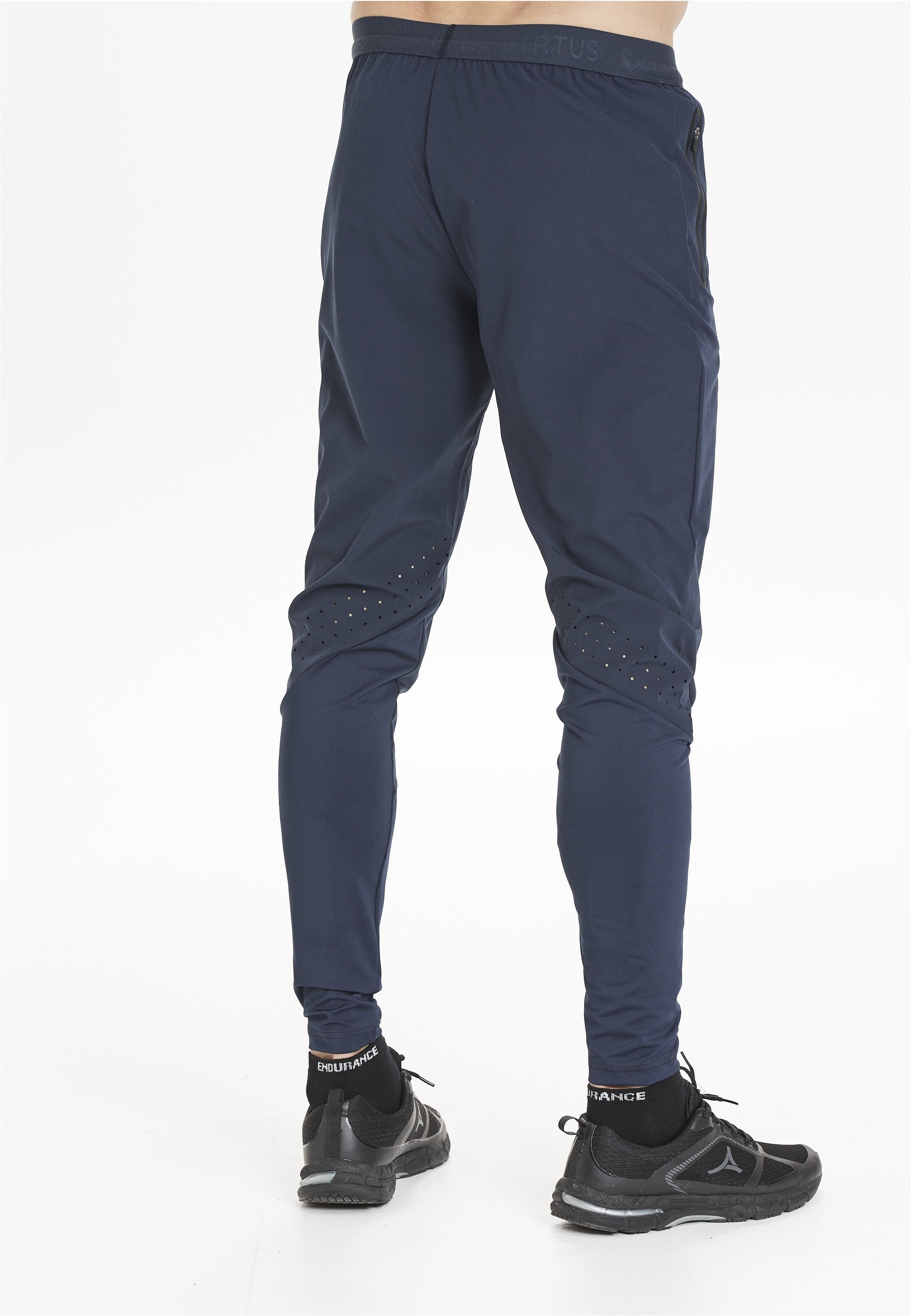 Virtus Sweathose »BLAG V2«, mit atmungsaktivem 4-Wege-Funktionsstretch
