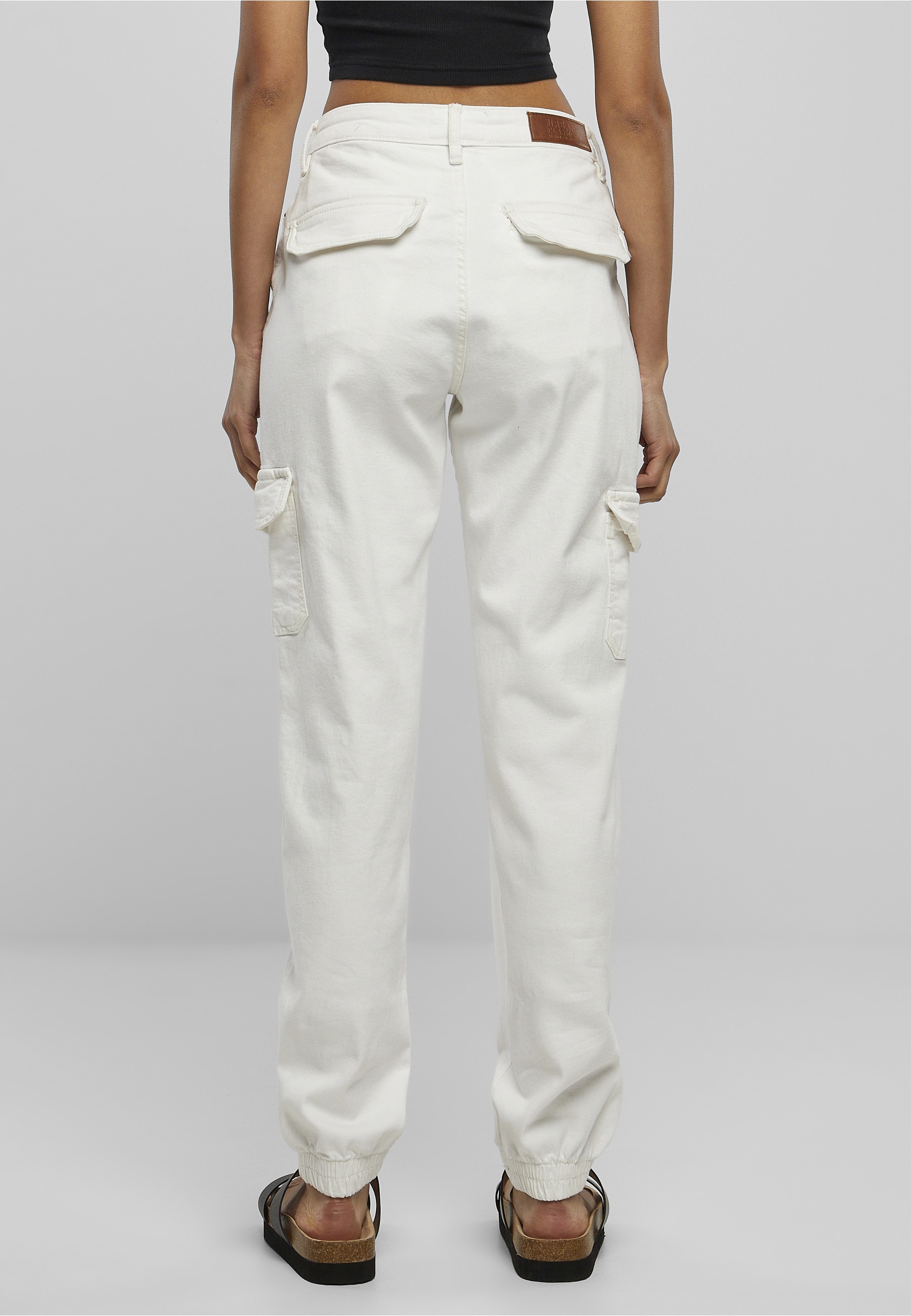 URBAN CLASSICS Bequeme Jeans »Urban Classics Damen Ladies Organic Stretch Denim Cargo Pants« 1 Stk.