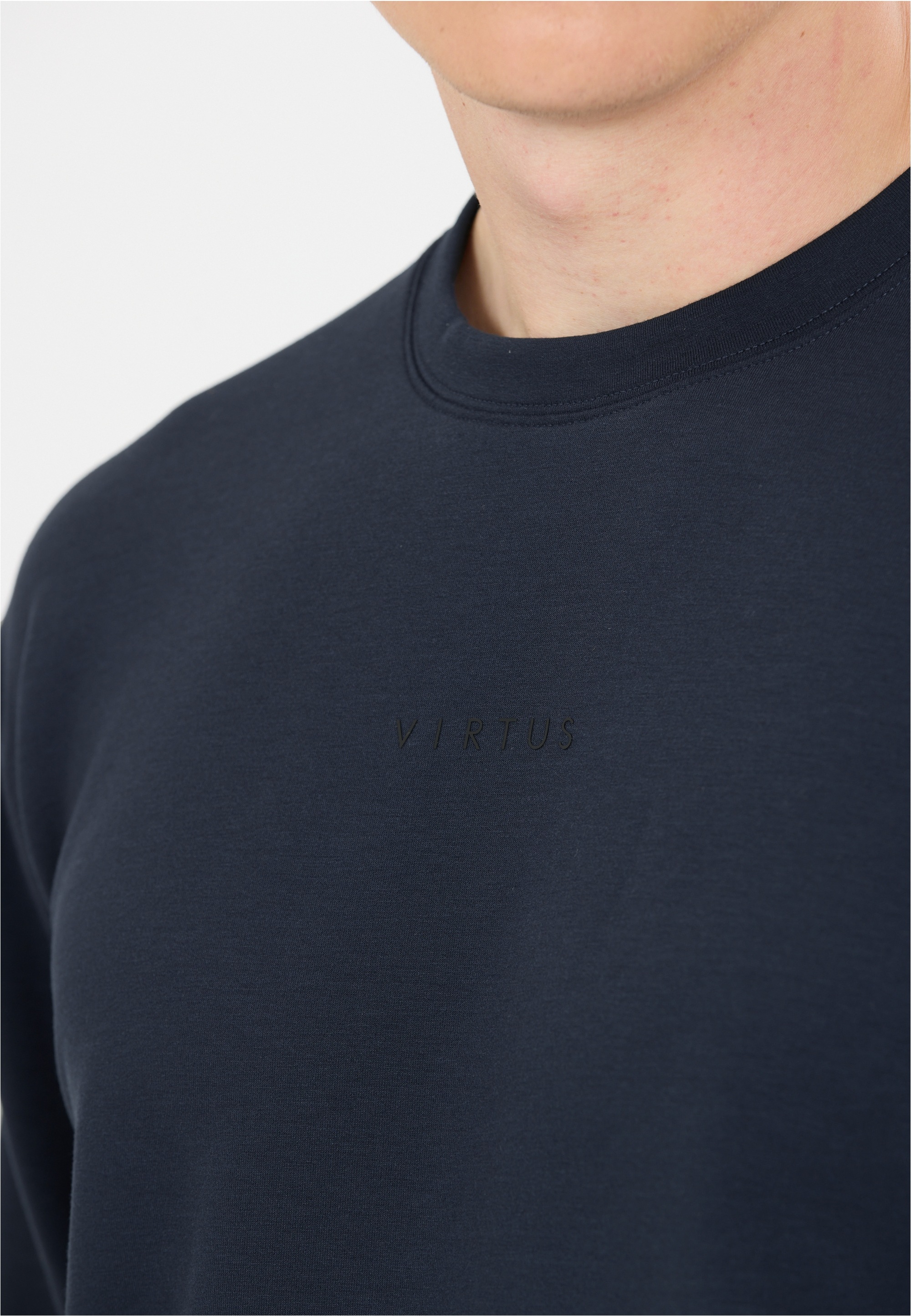 Virtus Sweatshirt »Taro V2«, mit großer Bewegungsfreiheit

