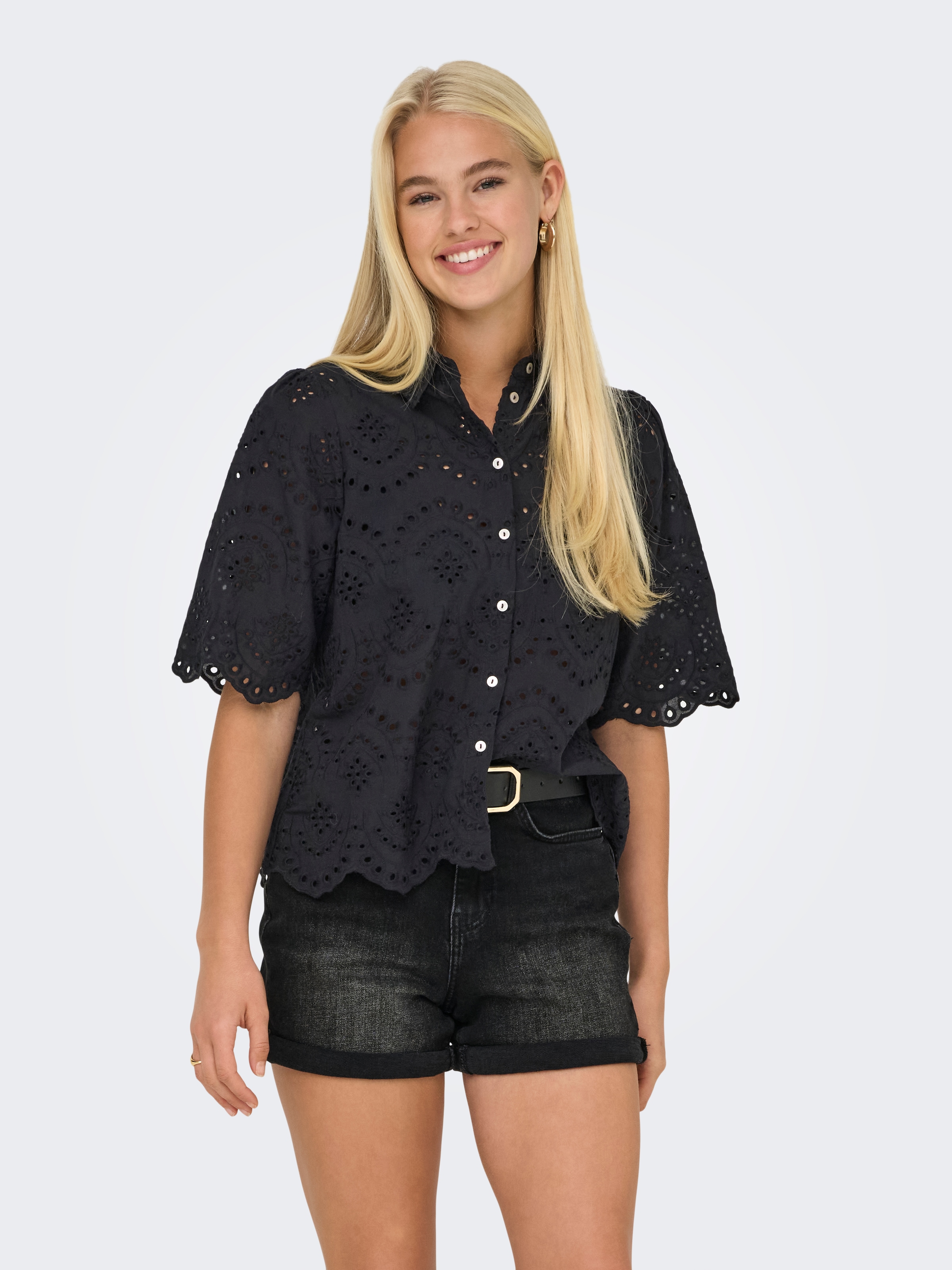 ONLY Spitzenbluse "ONLVALAIS S/S SHIRT WVN NOOS" Baumwolle, loose fit günstig online kaufen