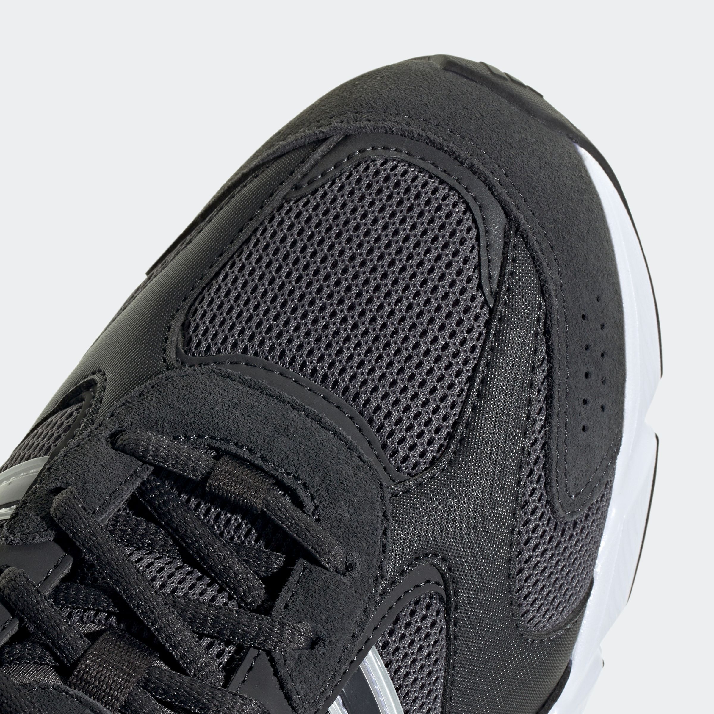 adidas Sportswear Sneaker »CRAZYCHAOS 2000«, inspiriert vom Design des adidas RESPONSE CL
