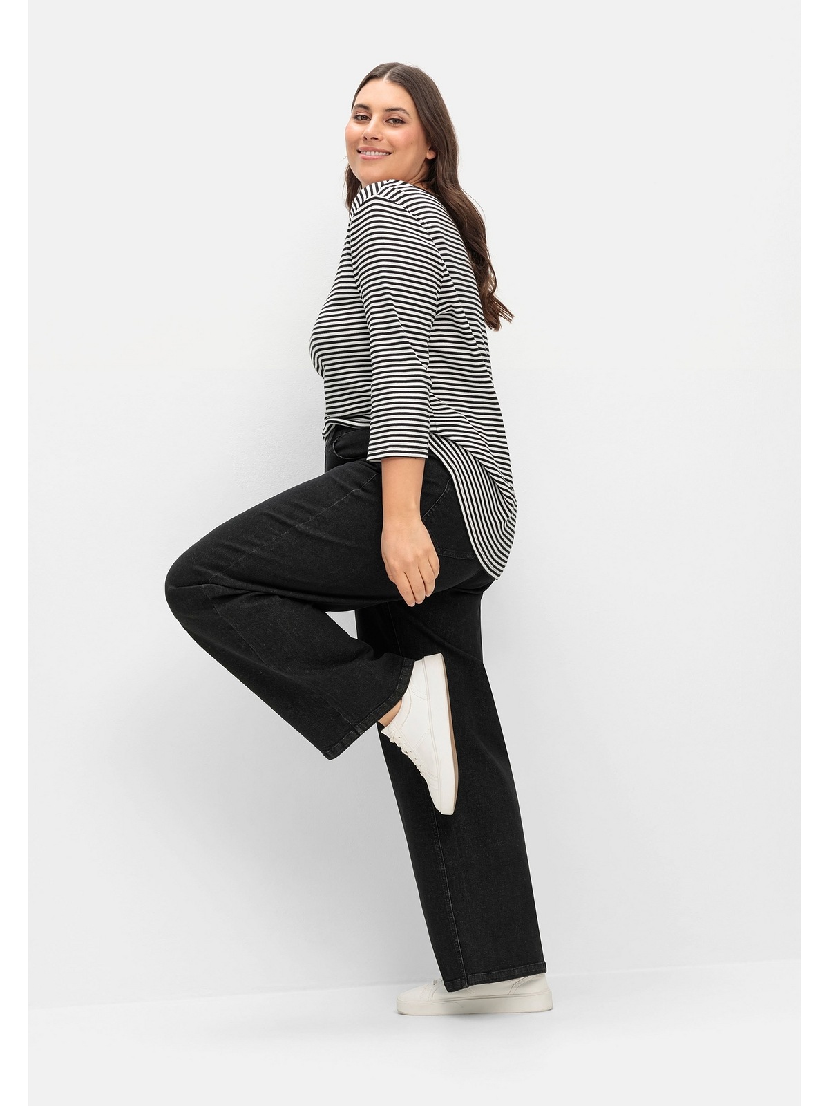 Sheego Weite Jeans »Große Größen«, ELLA für kräftige Oberschenkel und Waden