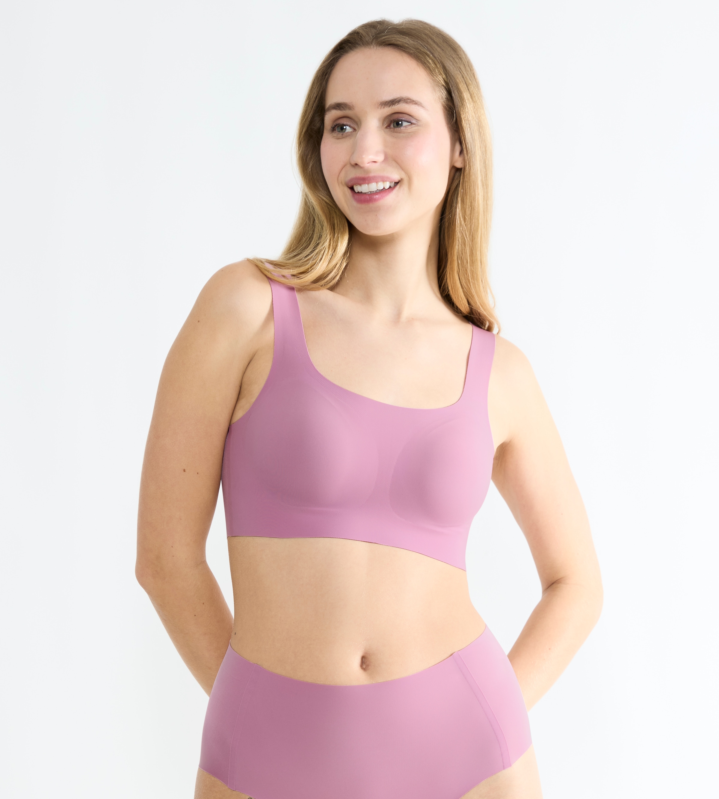sloggi "ZERO Feel 2.0" mit herausnehmbaren Pads, leichter Halt, Mikrofaser