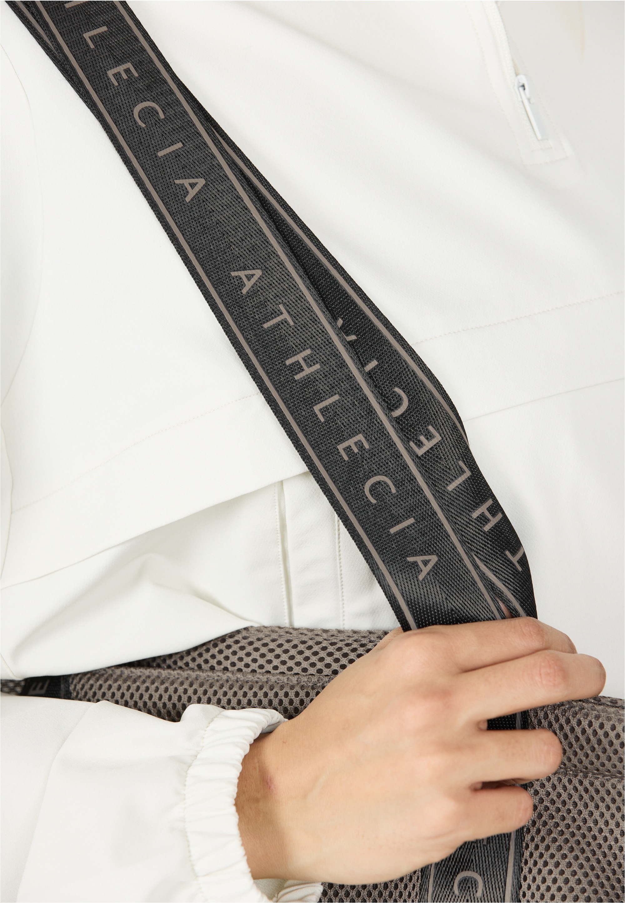 ATHLECIA Sporttasche »Eshely« aus robustem, gewebtem Polyester