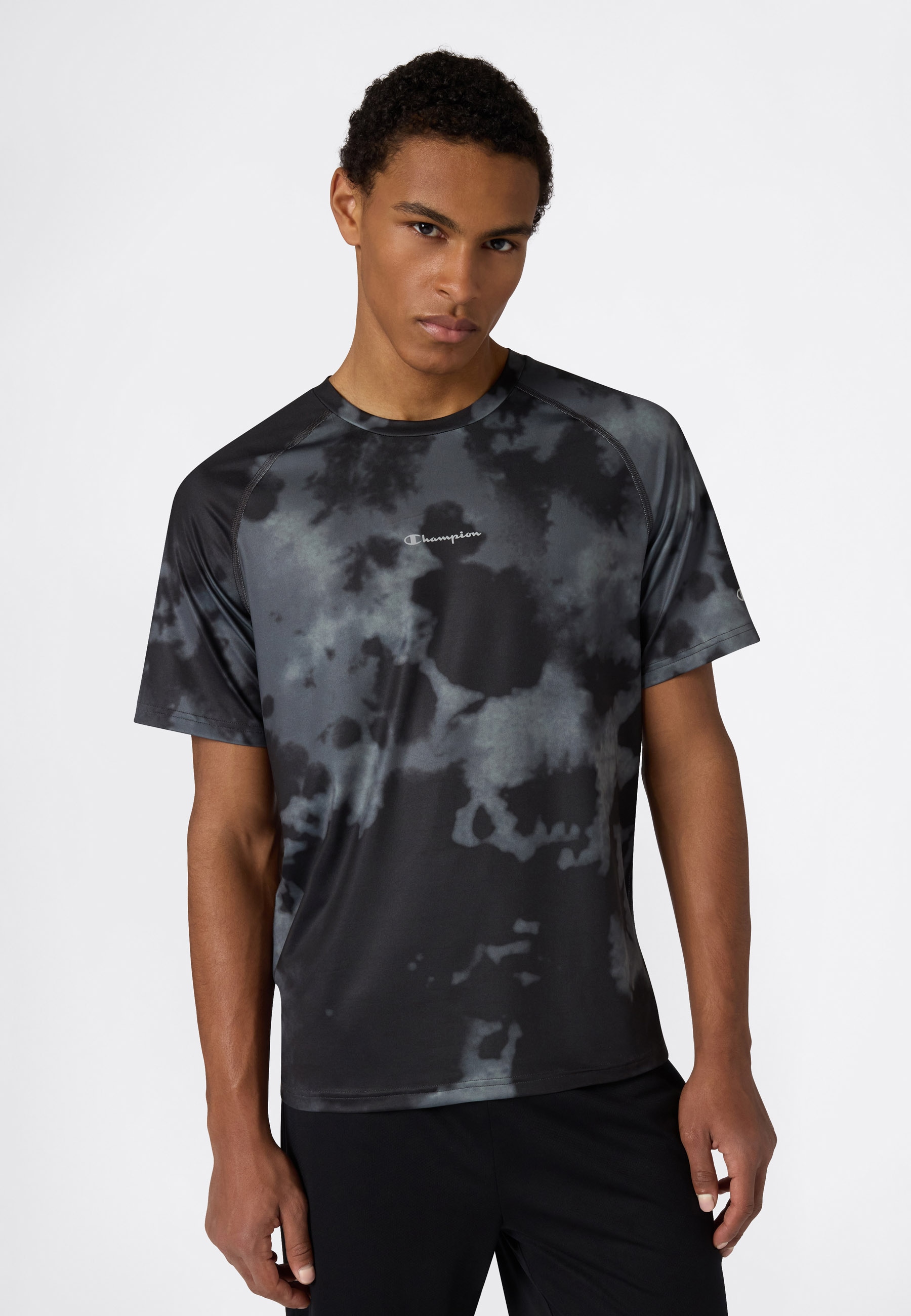 Champion Trainingsshirt "PERFORMANCE Light Stretch Lycra T-shirt" sportlicher Stil, atmungsaktives Material, schnell trocknend