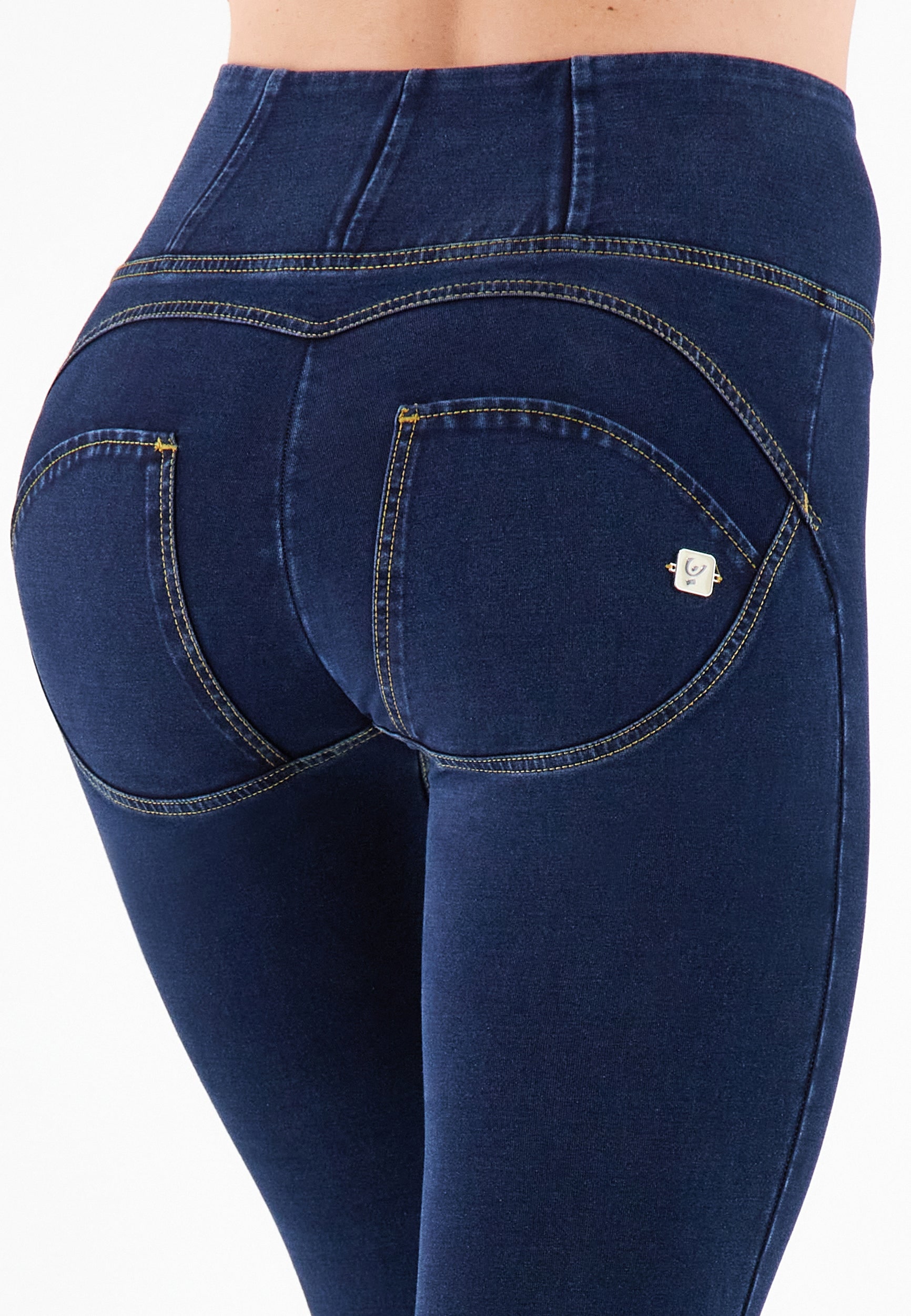 Freddy Jeggings »WRUP4 SUPERSKINNY«  mit Lifting & Shaping Effekt, superskinny in 7/8-Länge