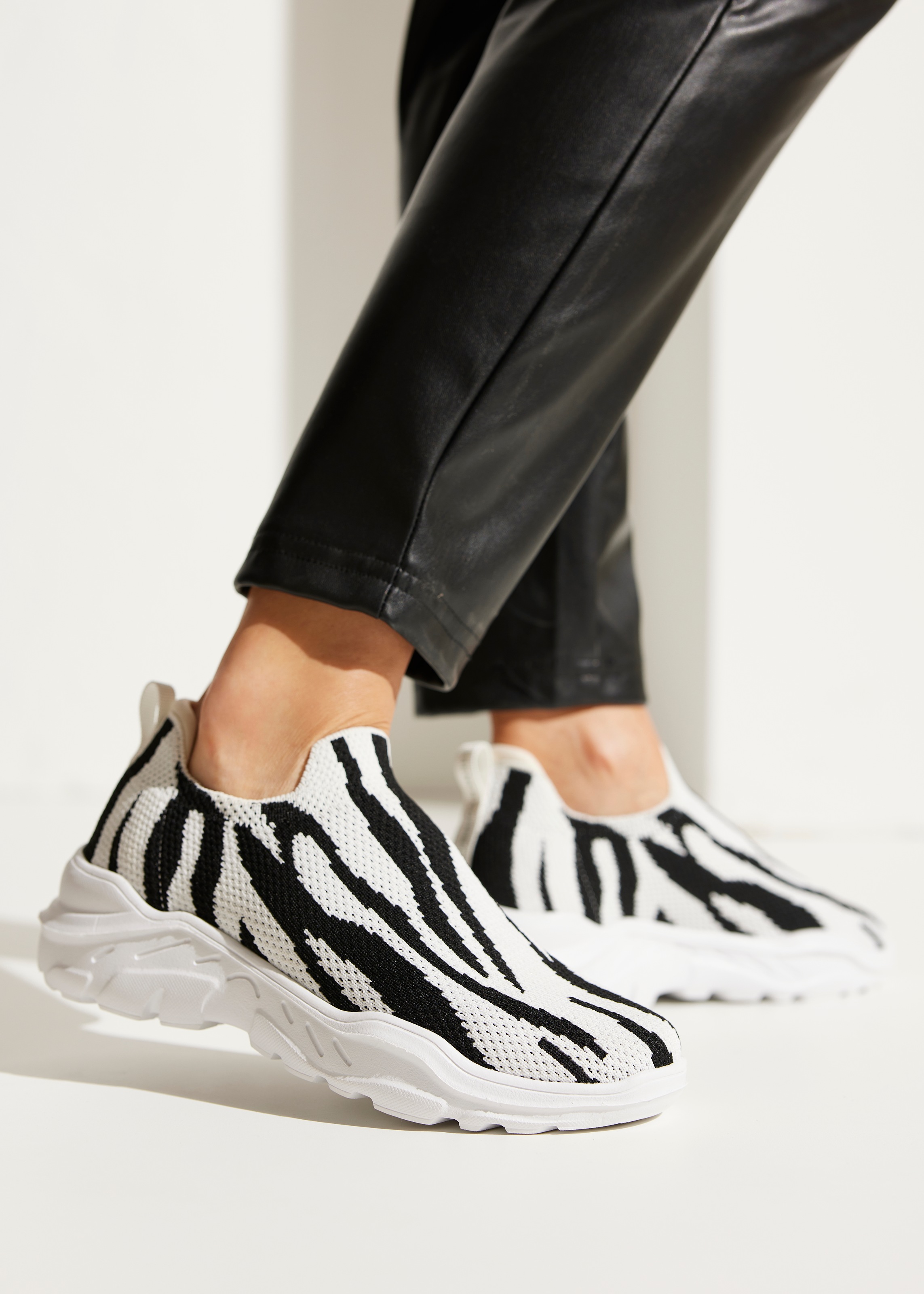 French Connection Sneaker "Slipper, Halbschuh, Freizeitschuh" zum Reinschlü günstig online kaufen