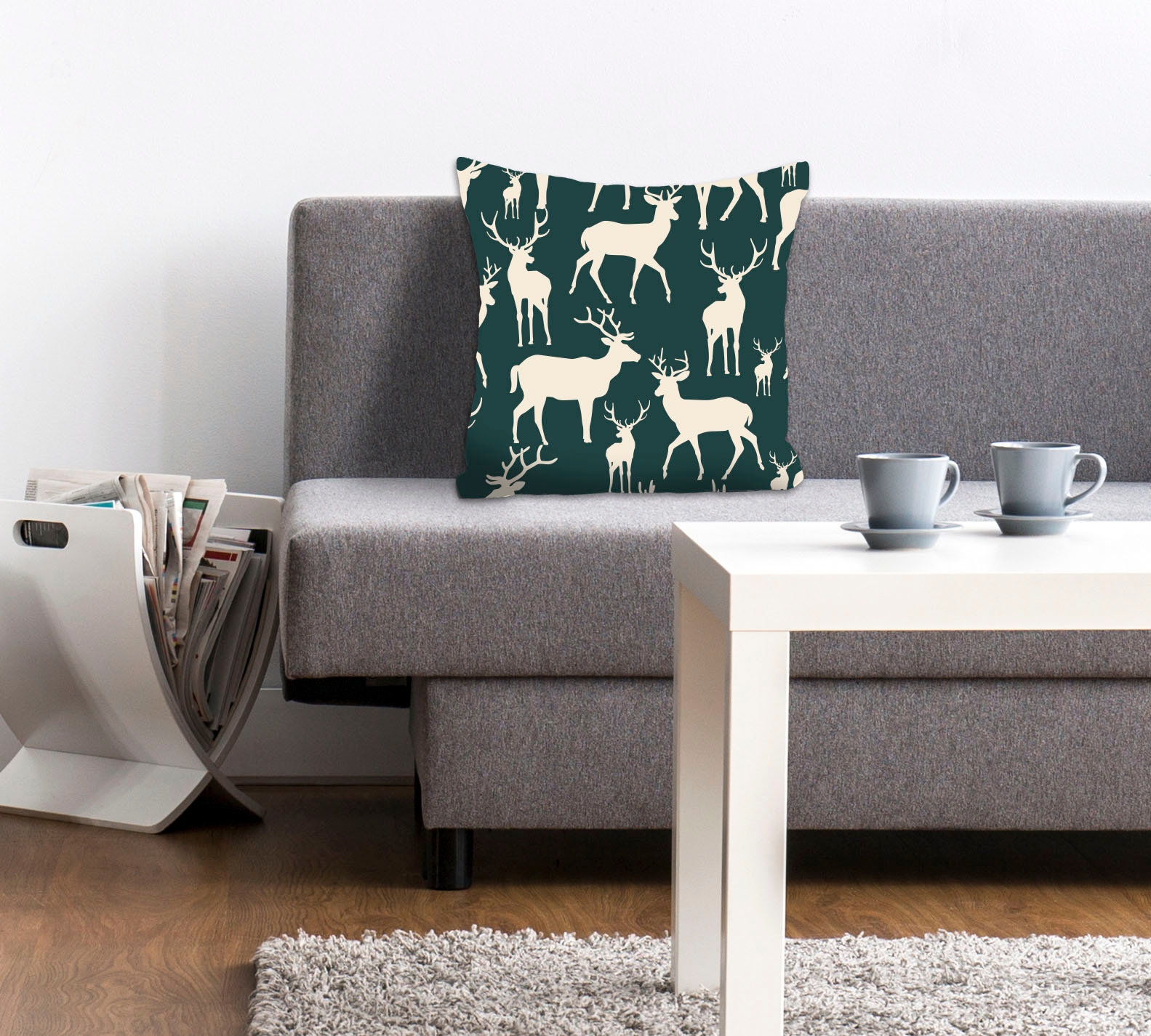 queence Dekokissen "Ross" Kissenhülle,Hirsche,Grün,Beige,Natur,Wald,Tiere,M günstig online kaufen