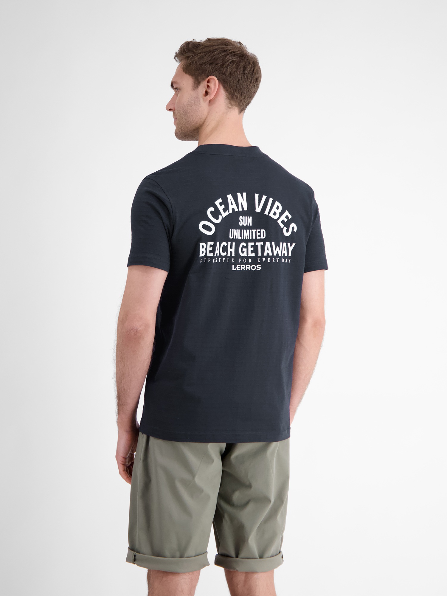 LERROS T-Shirt »LERROS Gestreiftes T-Shirt mit Front und Backprint«