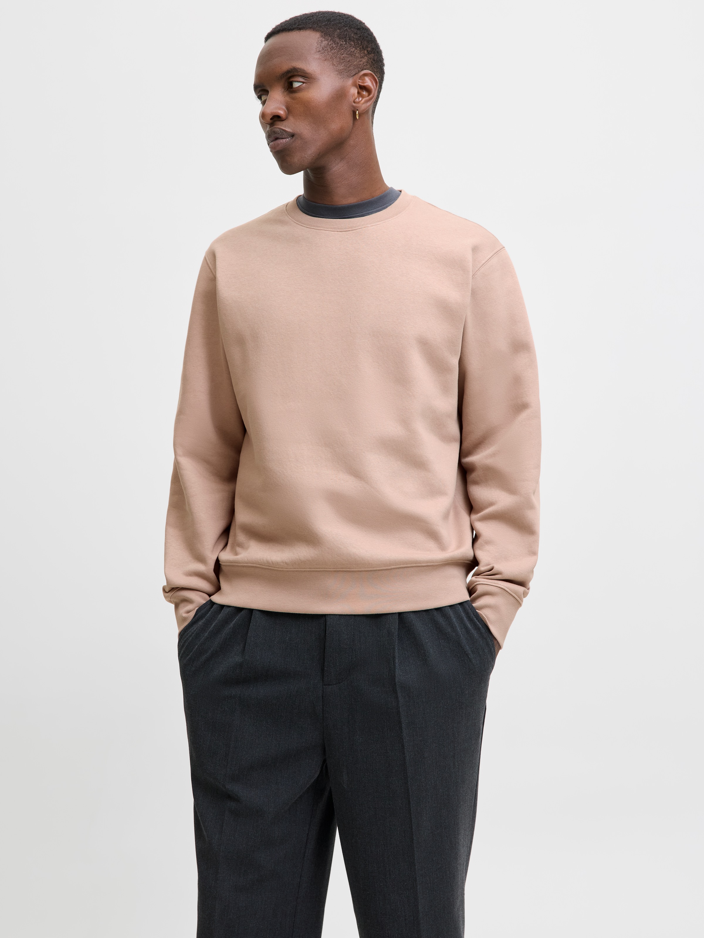 Jack & Jones Sweatshirt "JJESTAR BASIC SWEAT CREW NECK NOOS", mit Rundhalsa günstig online kaufen