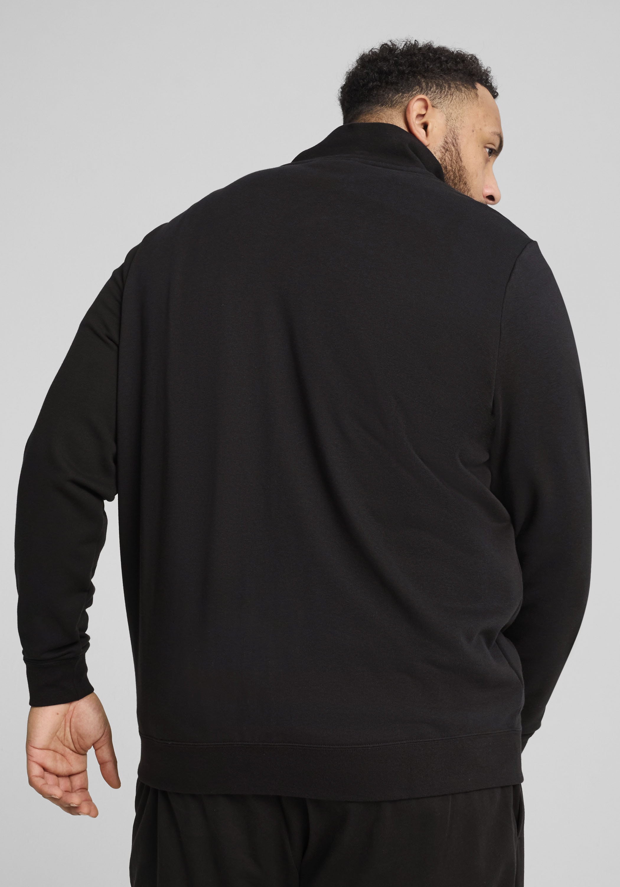 PUMA Trainingsjacke »ESS NO 1 LOGO TRACK JACKET TR« ohne Kapuze mit Stehkragen, Regular Fit, mit Kängurutasche, mit Reißverschluss
