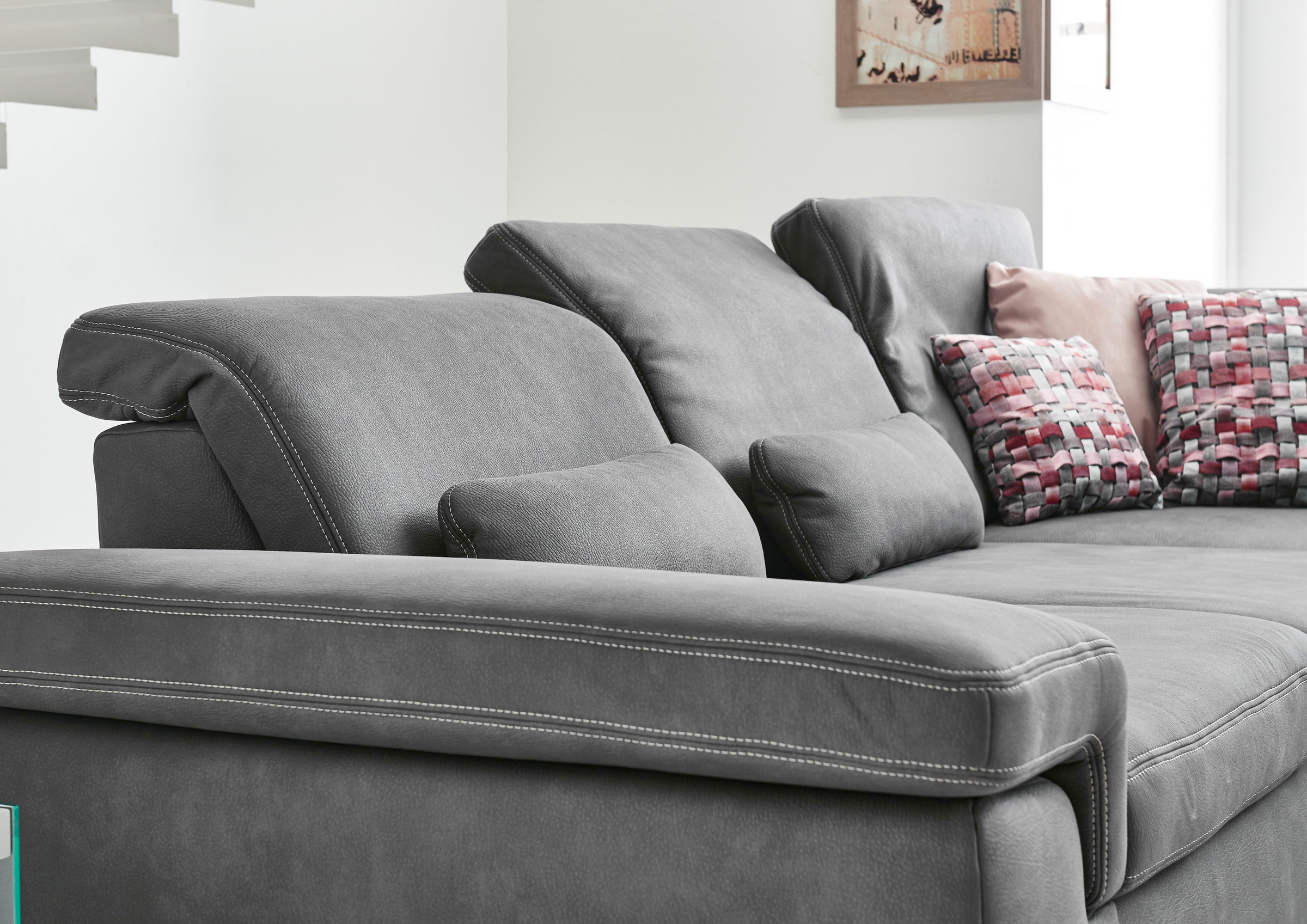 Die PlanBar Ecksofa »MP-IN17041 L-Form«, Sitztiefenverstellung, optional mit Kopfteilverstellung & Bettfunktion