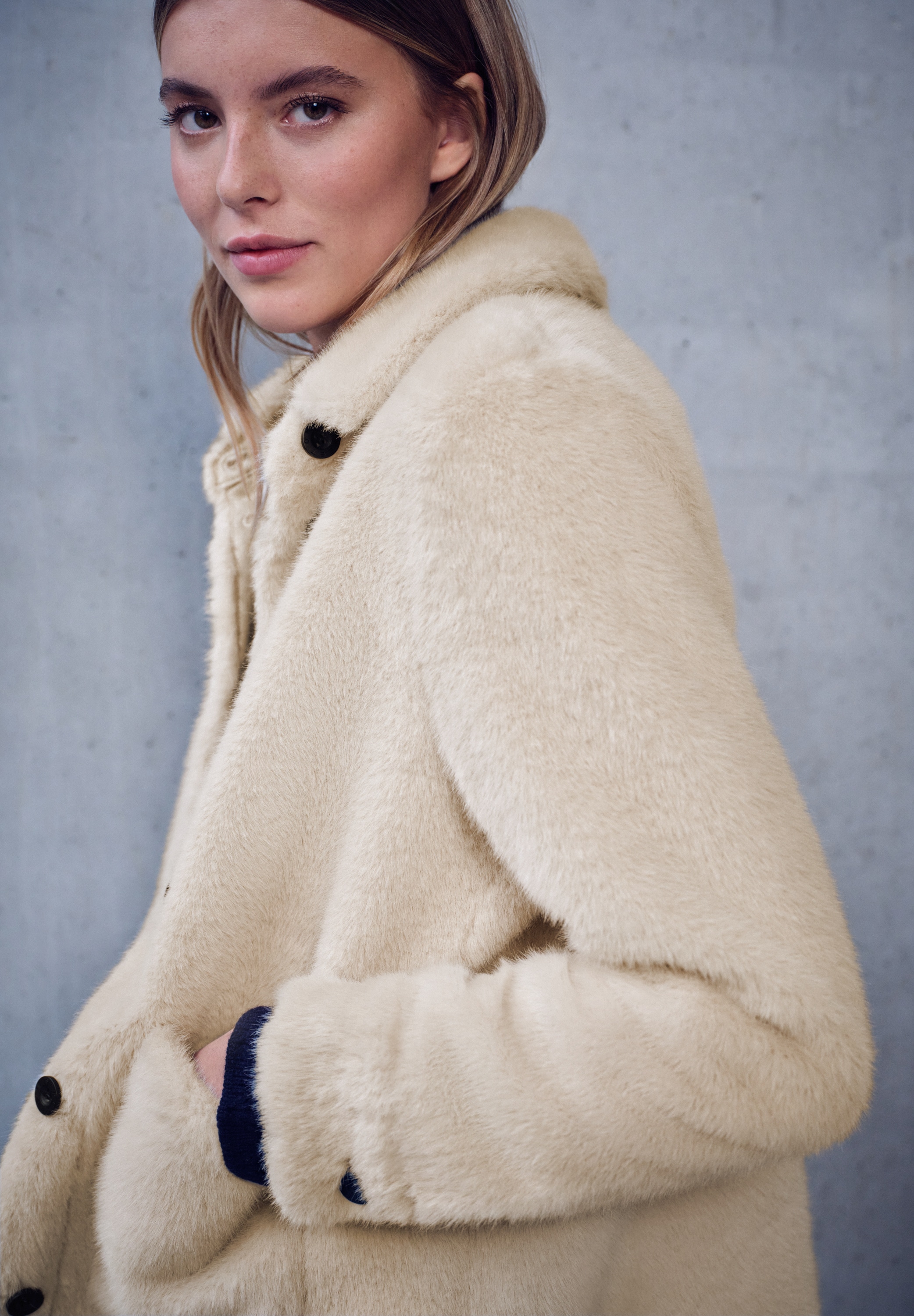 STREET ONE STUDIO Kurzjacke ohne Kapuze soft und weich