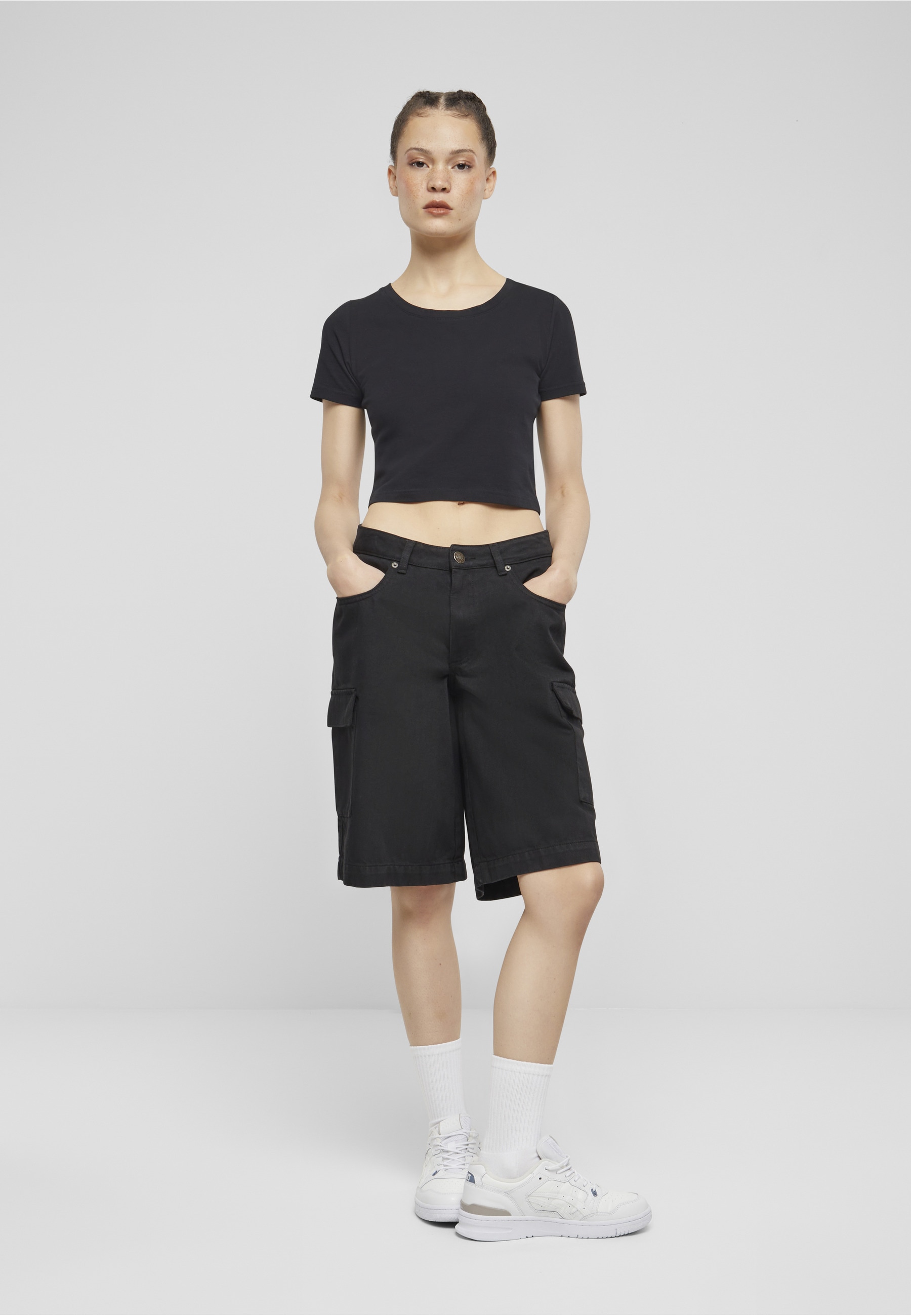 URBAN CLASSICS Cargoshorts »Urban Classics Ladies Cotton Cargo Bermuda«