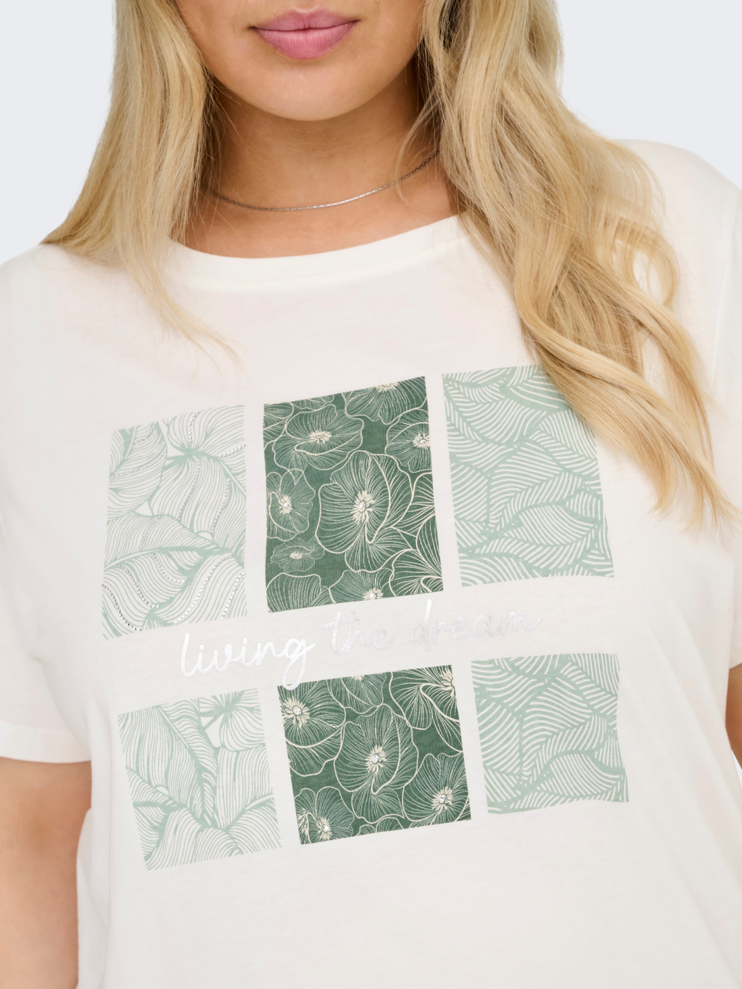 Thumbnail - ONLY CARMAKOMA Kurzarmshirt "CARCRUZ LIFE SS O-NECK REG TEE JRS" Baumwolle, regular fit