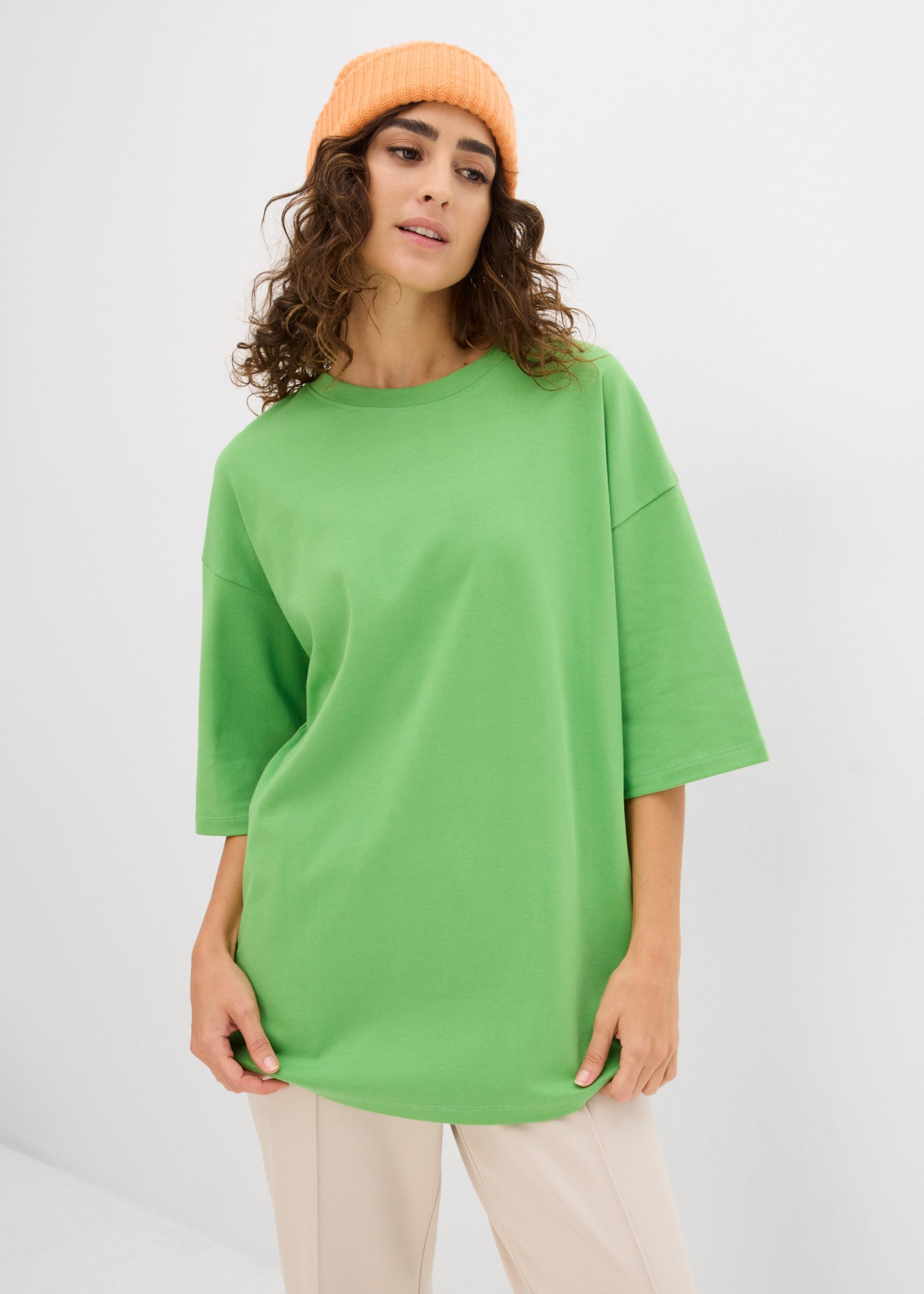 bonprix Longshirt Oversized Schnitt, Halbarm, für Frühling und Sommer