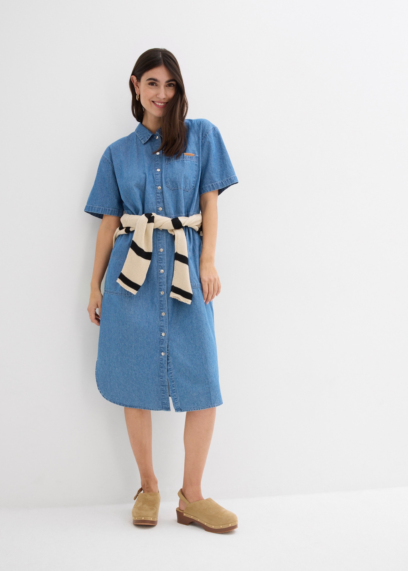 bonprix Jeanskleid "Jeanskleid, Oversized" Brusttasche für lässigen Look, a günstig online kaufen