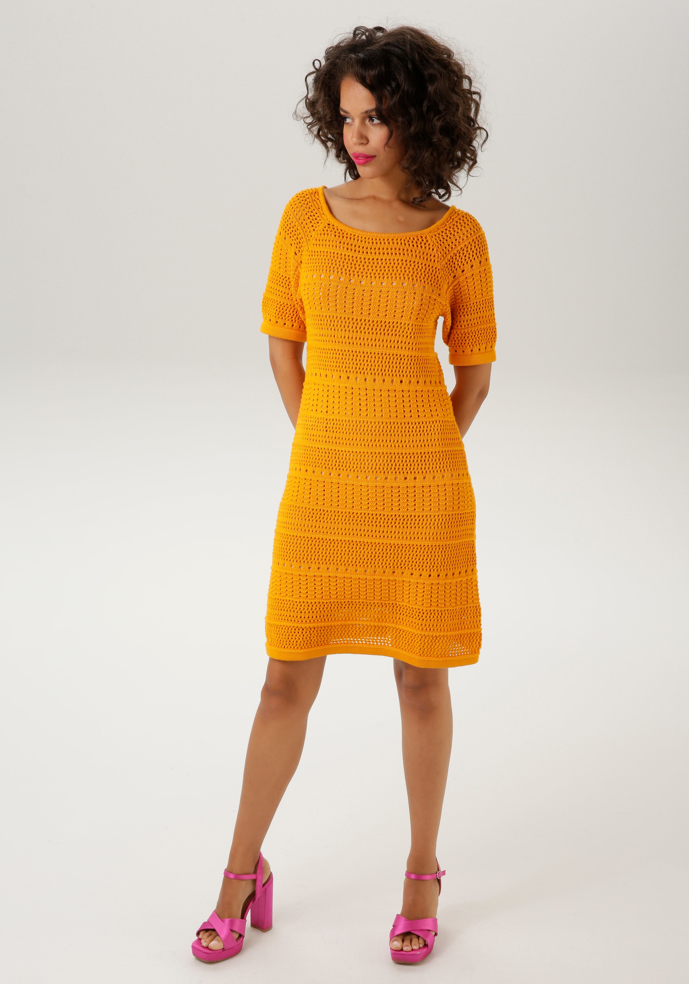 Strickkleid, im Ajourmuster-Mix - NEUE KOLLEKTION