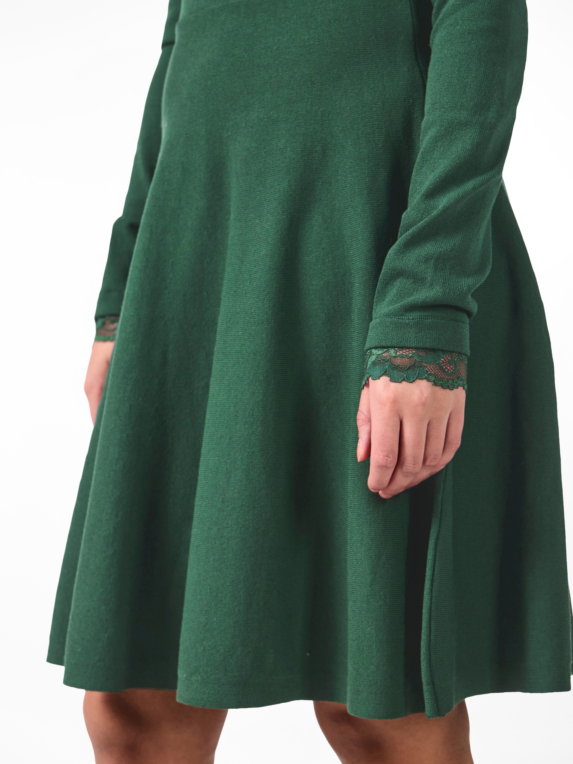 Y.A.S Strickkleid "YASBECCO" mit Spitze am Ärmelsaum günstig online kaufen