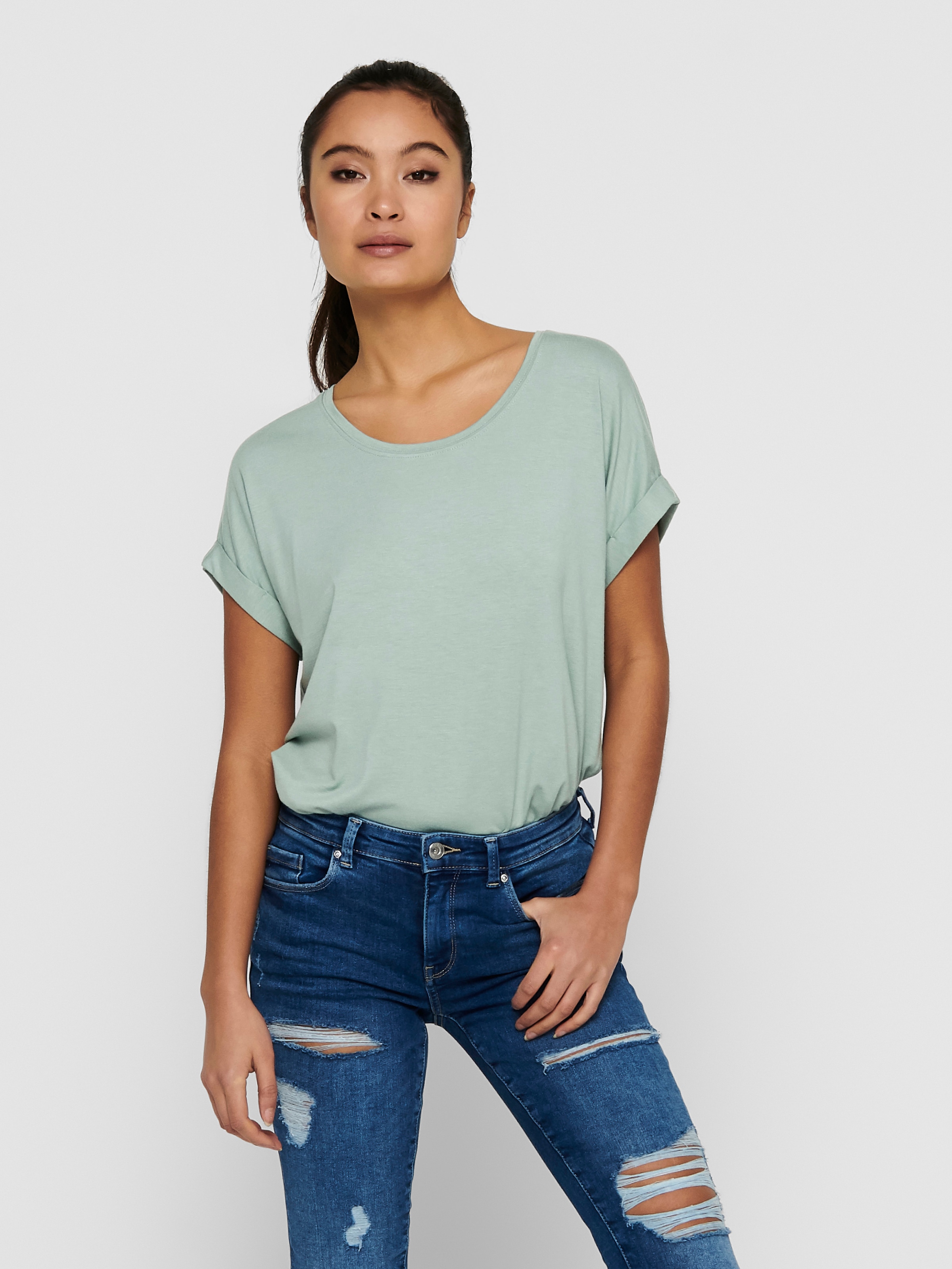 ONLY "ONLMOSTER – T-Shirt mit melierter Optik und elastischem Material" meliert, casual, lässig geschnitten, Viskosemischung, Rundhals
