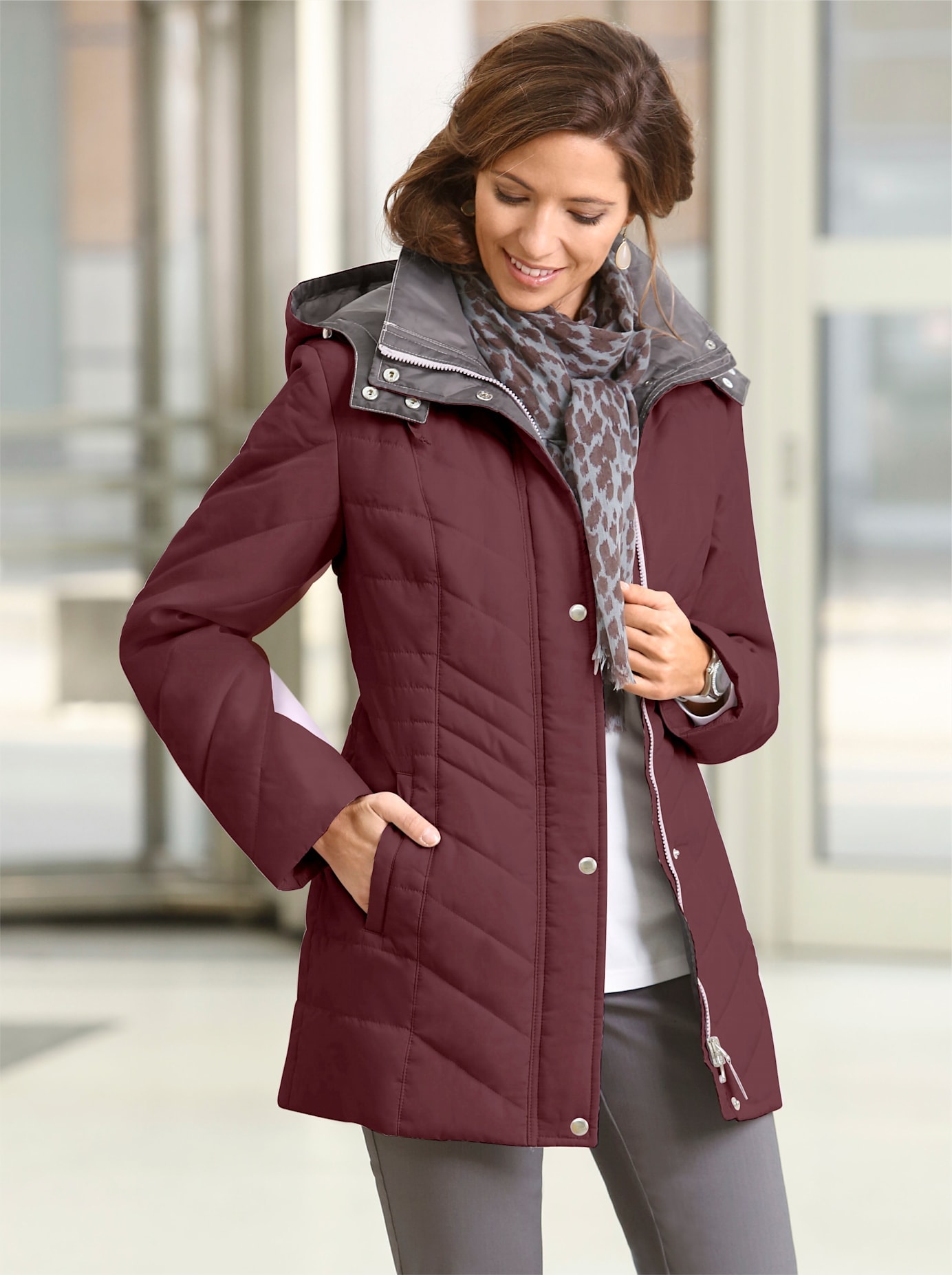 Classic Basics Steppjacke, mit Kapuze