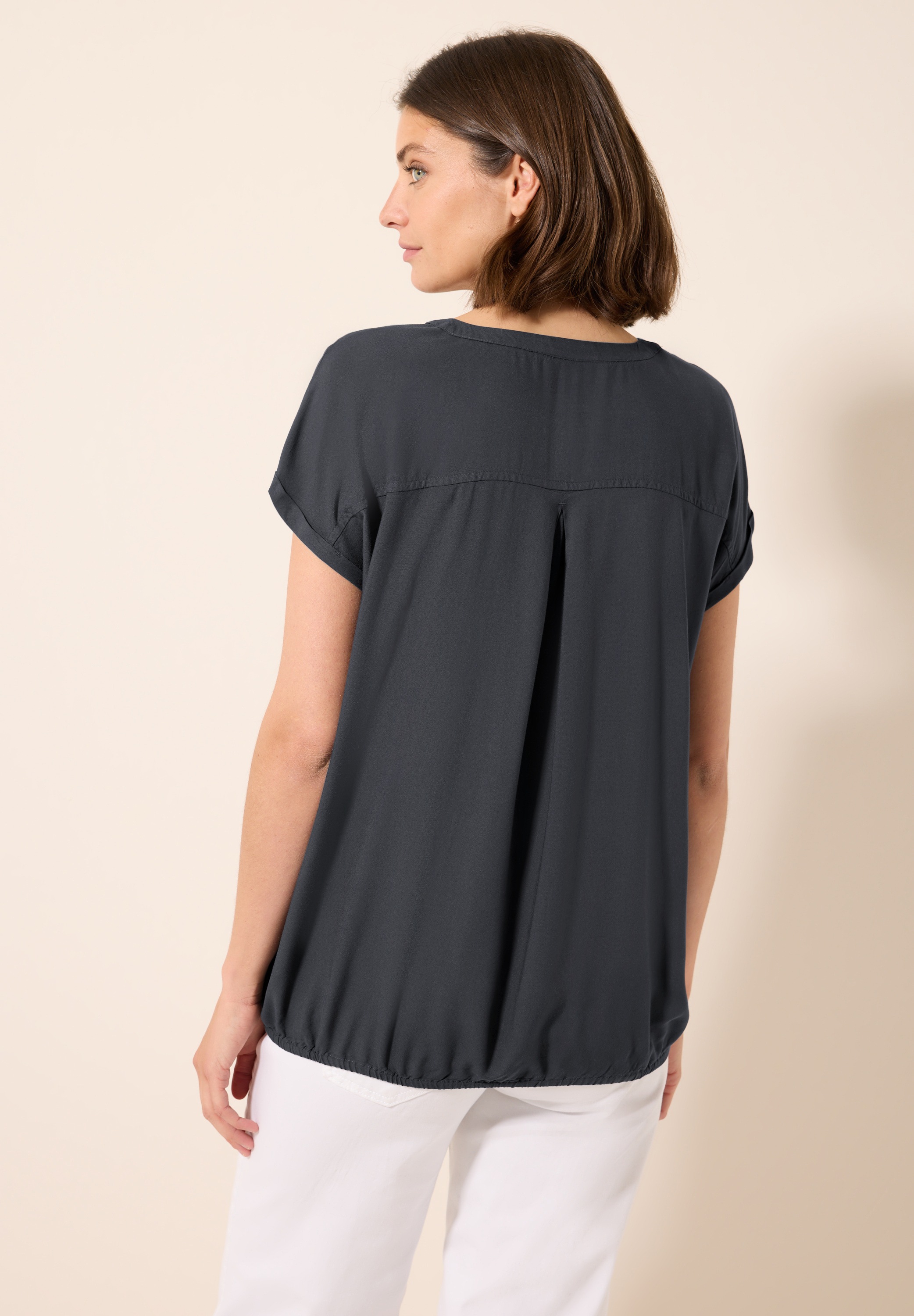 Thumbnail - Cecil mit geschlitztem Ausschnitt und Knopfleiste