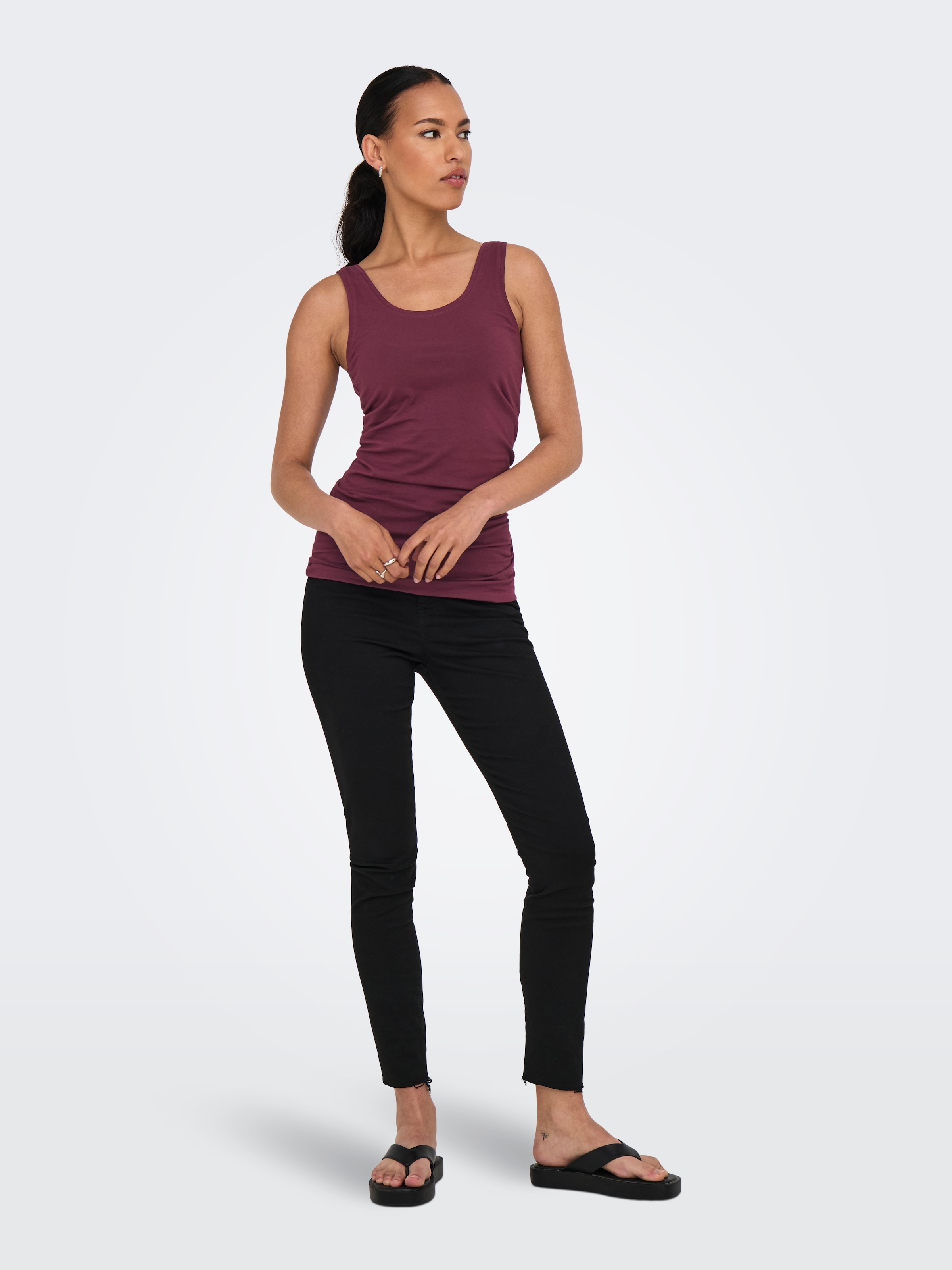 ONLY Tanktop »ONLLIVE LOVE NEW LONG TT 2PACK NOOS«, (Packung, 2 tlg., 2er-Pack)