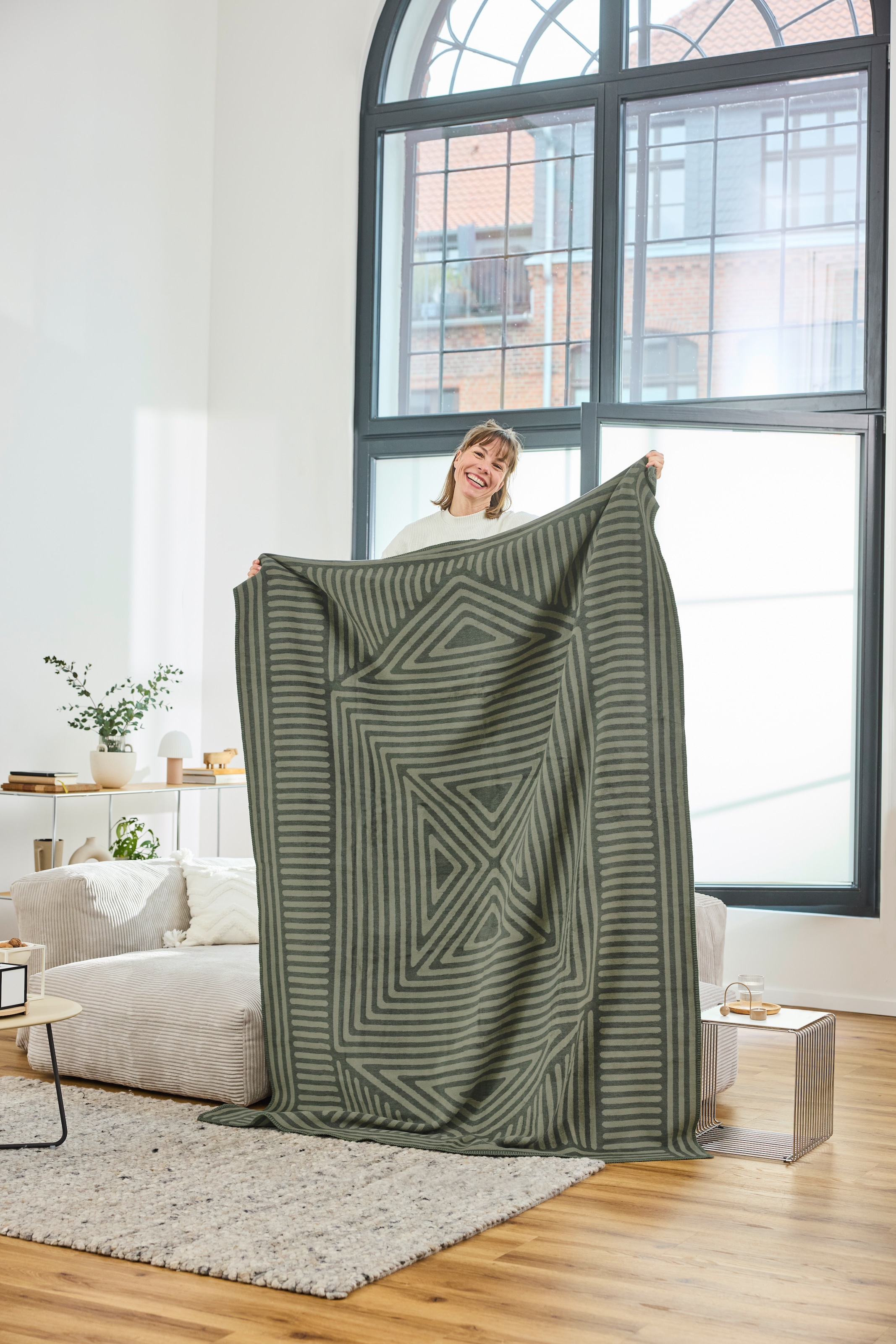 IBENA Wohndecke »Lodi« Geometrischer Statement-Look für starke Akzente im Wohnraum
