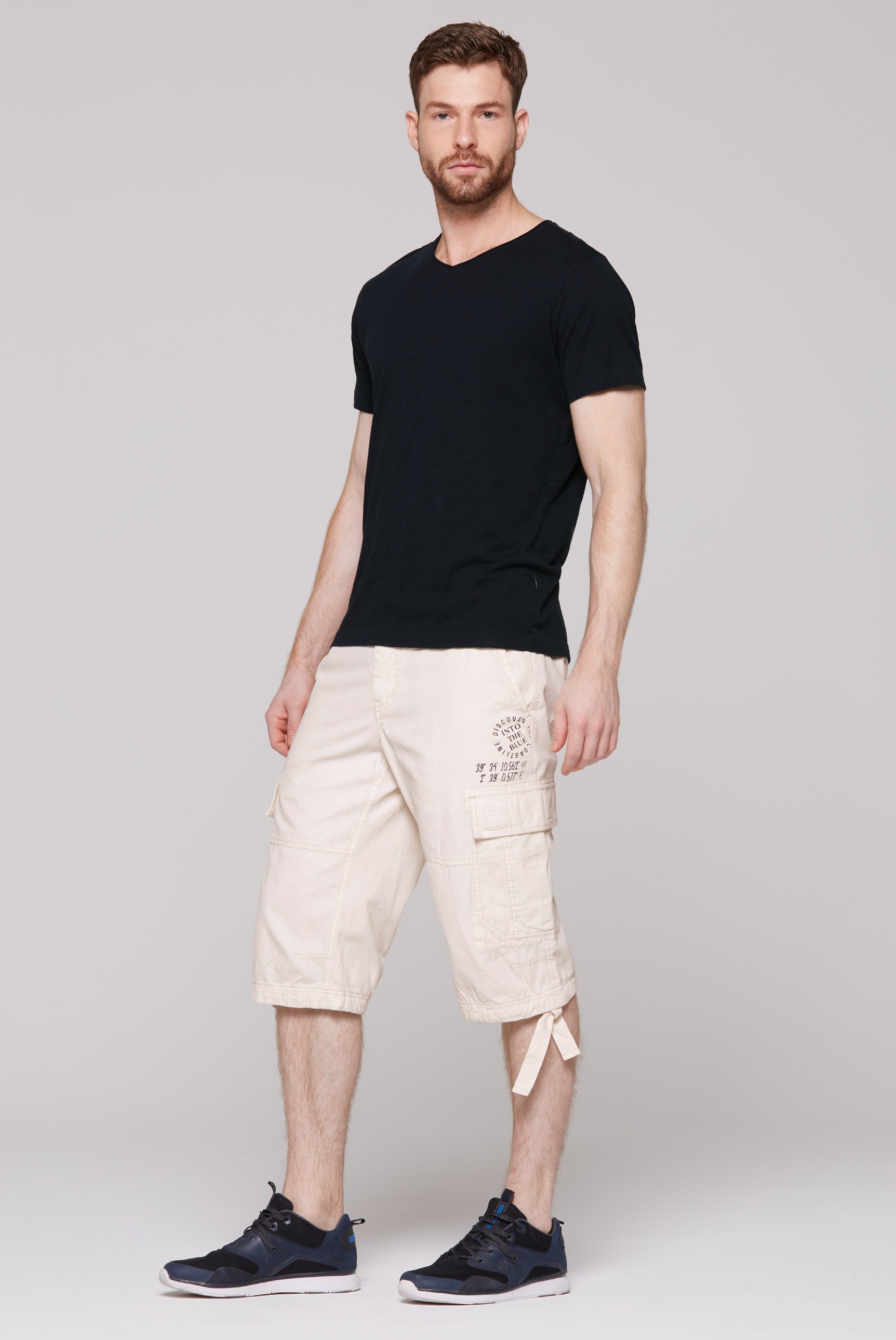 CAMP DAVID Shorts, mit Bindeband am Saum