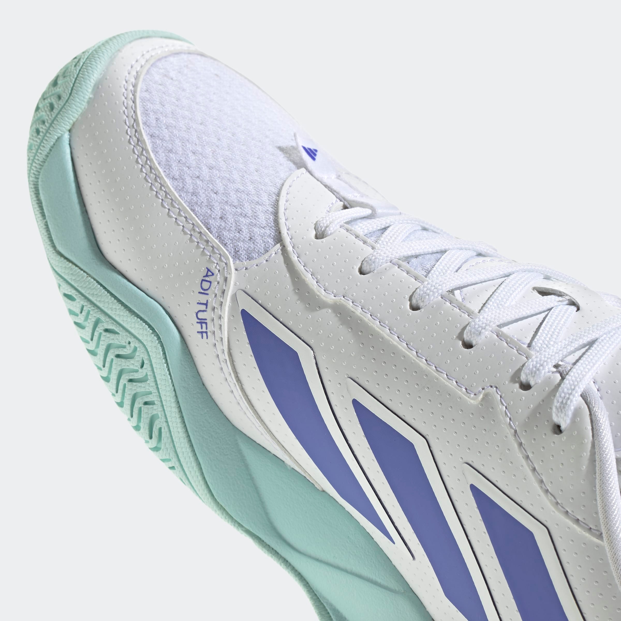 adidas Performance Tennisschuh »AVAFLASH LOW«, geeignet für Hartplatz und Sandplatz