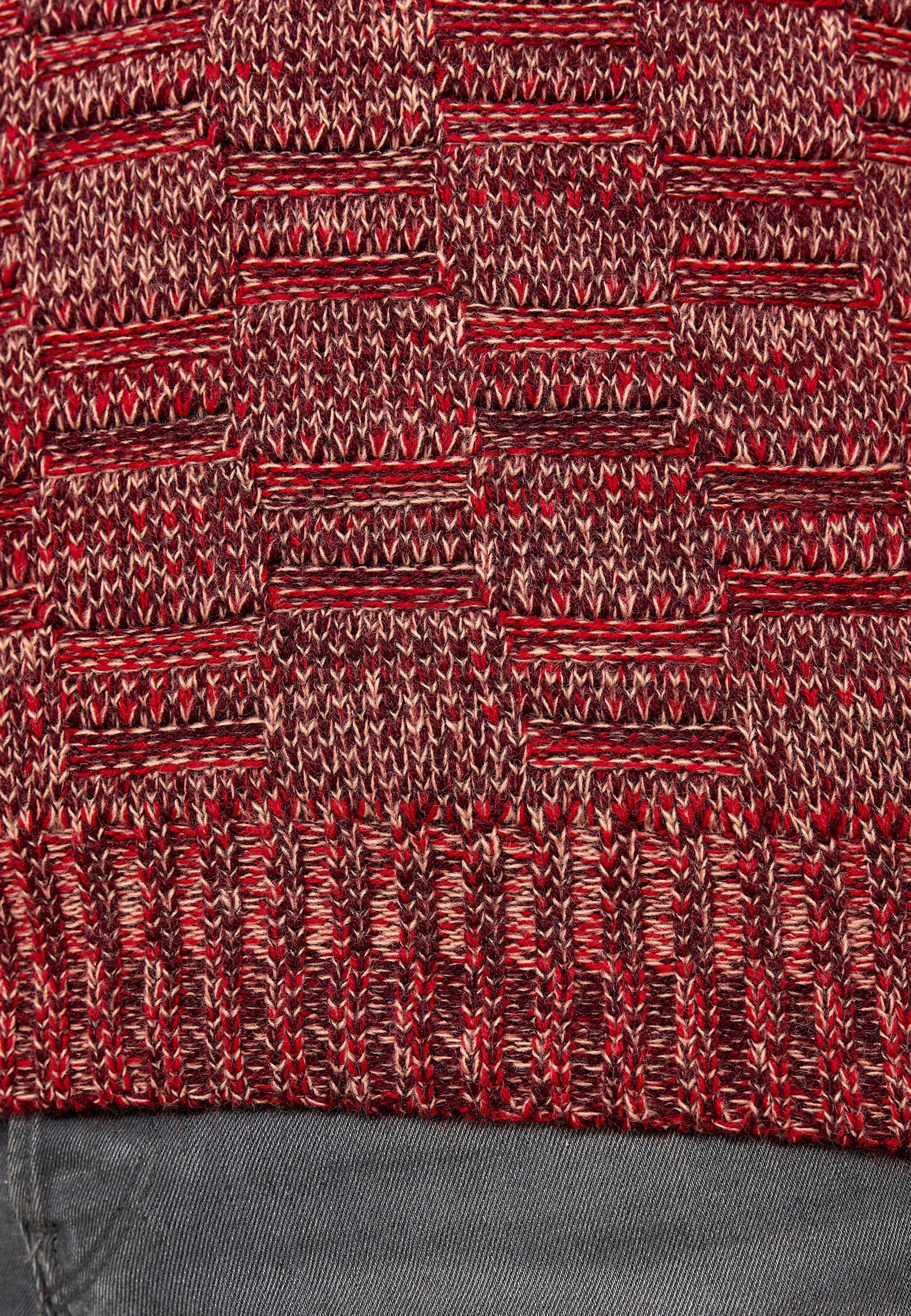 Rusty Neal Strickpullover, mit dezenter Musterung und Strick-Design