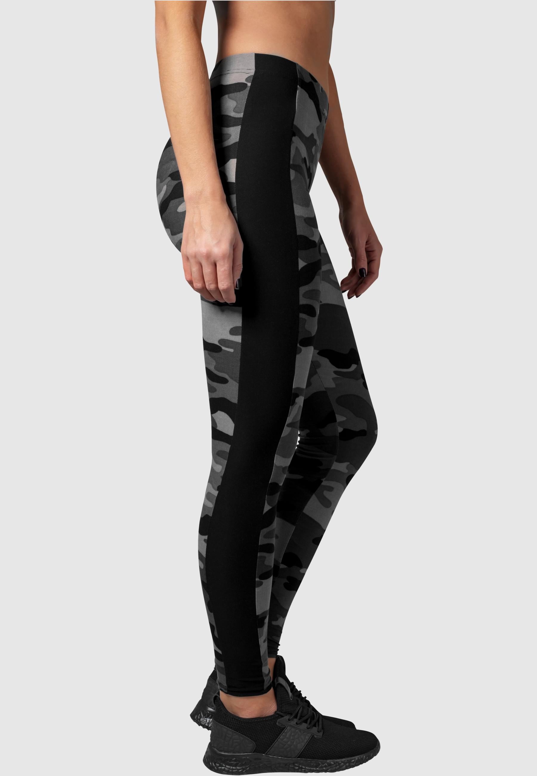 URBAN CLASSICS Leggings »Urban Classics Damen Ladies Camo Stripe Leggings«, (1 tlg.)