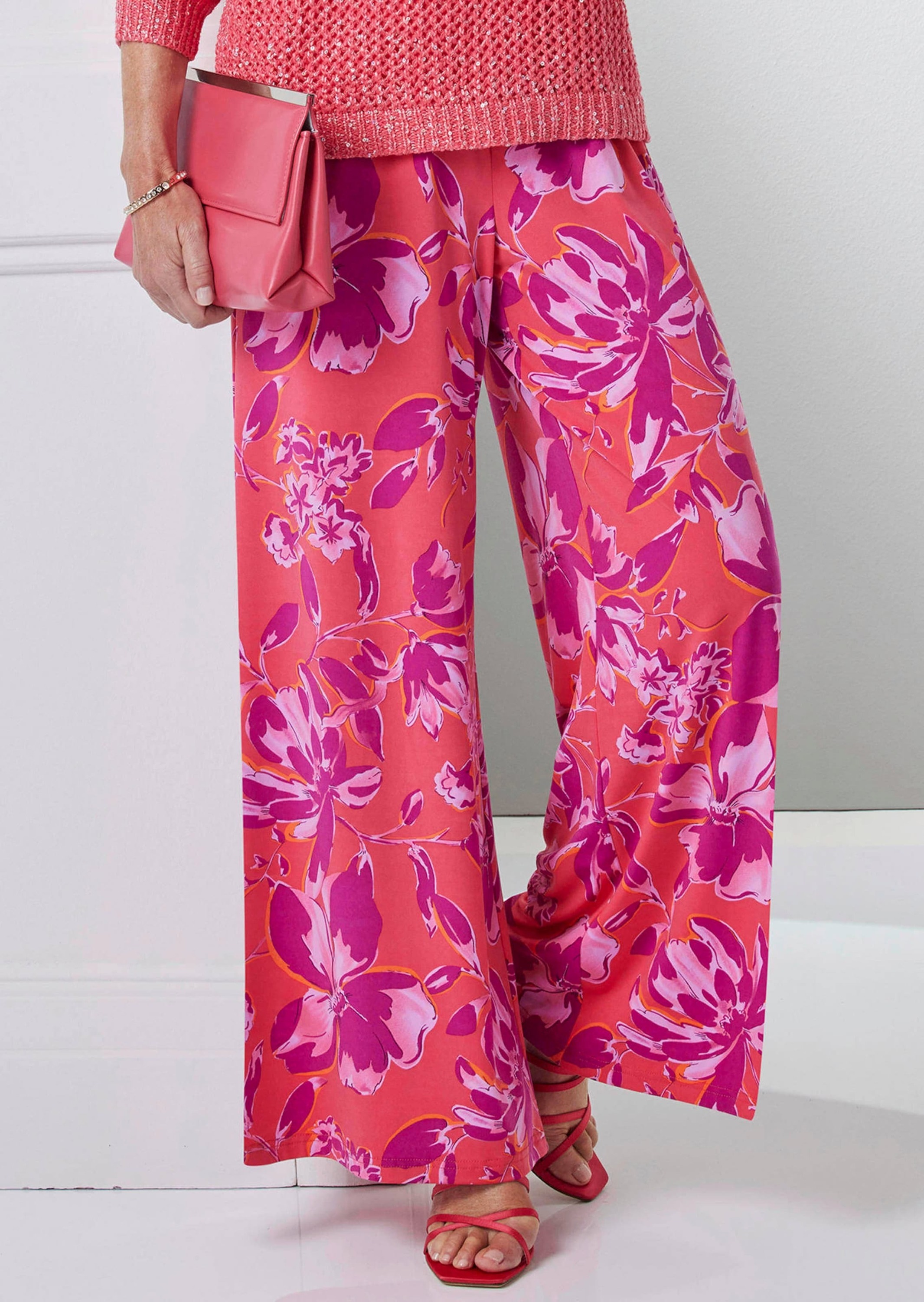 Thumbnail - GOLDNER 2-in-1-Hose "Palazzo-Hose mit sommerlichem Druck"